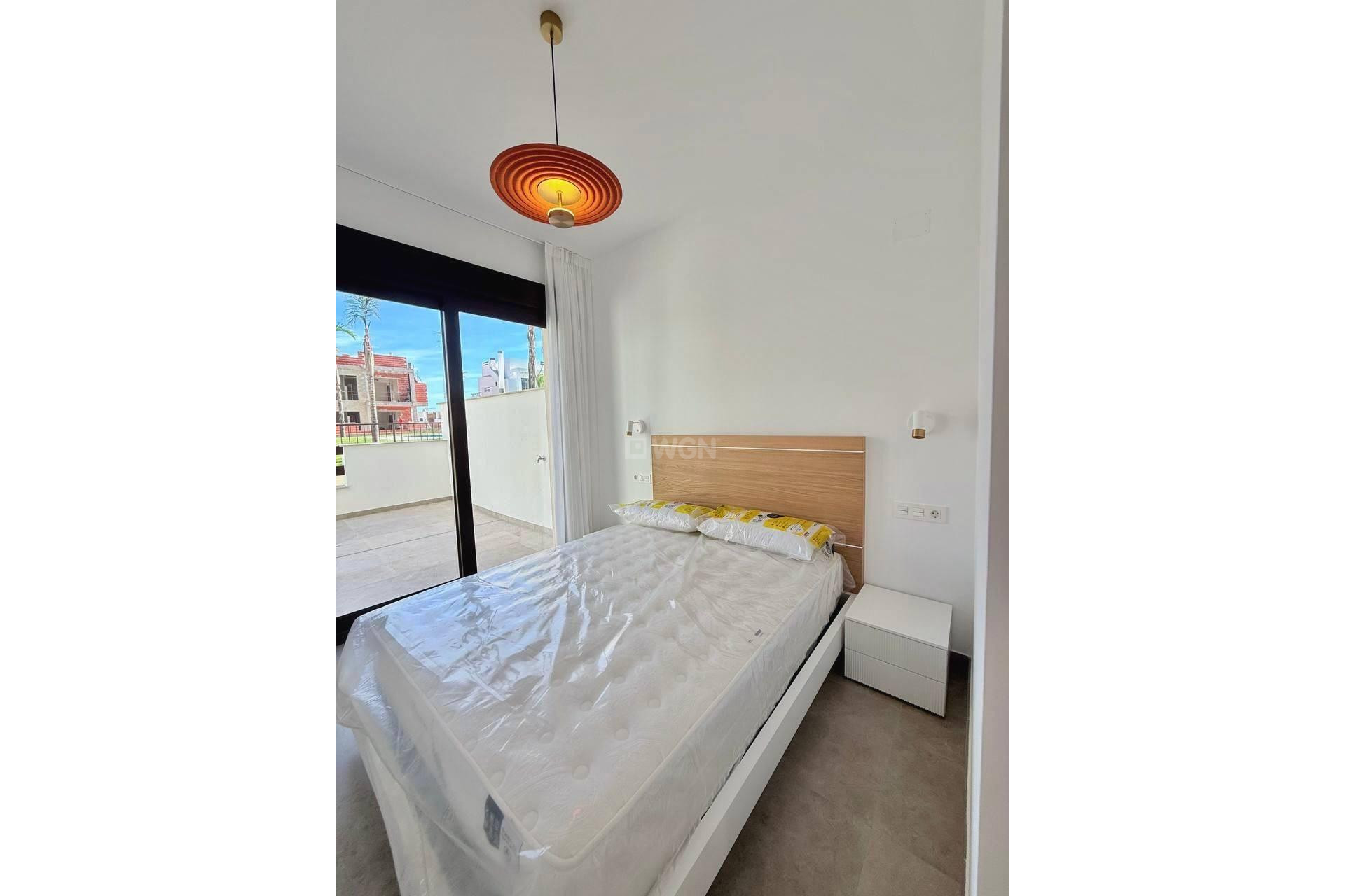 Odsprzedaż - Mieszkanie w bloku - Orihuela - Urbanización Perla Del Mar
