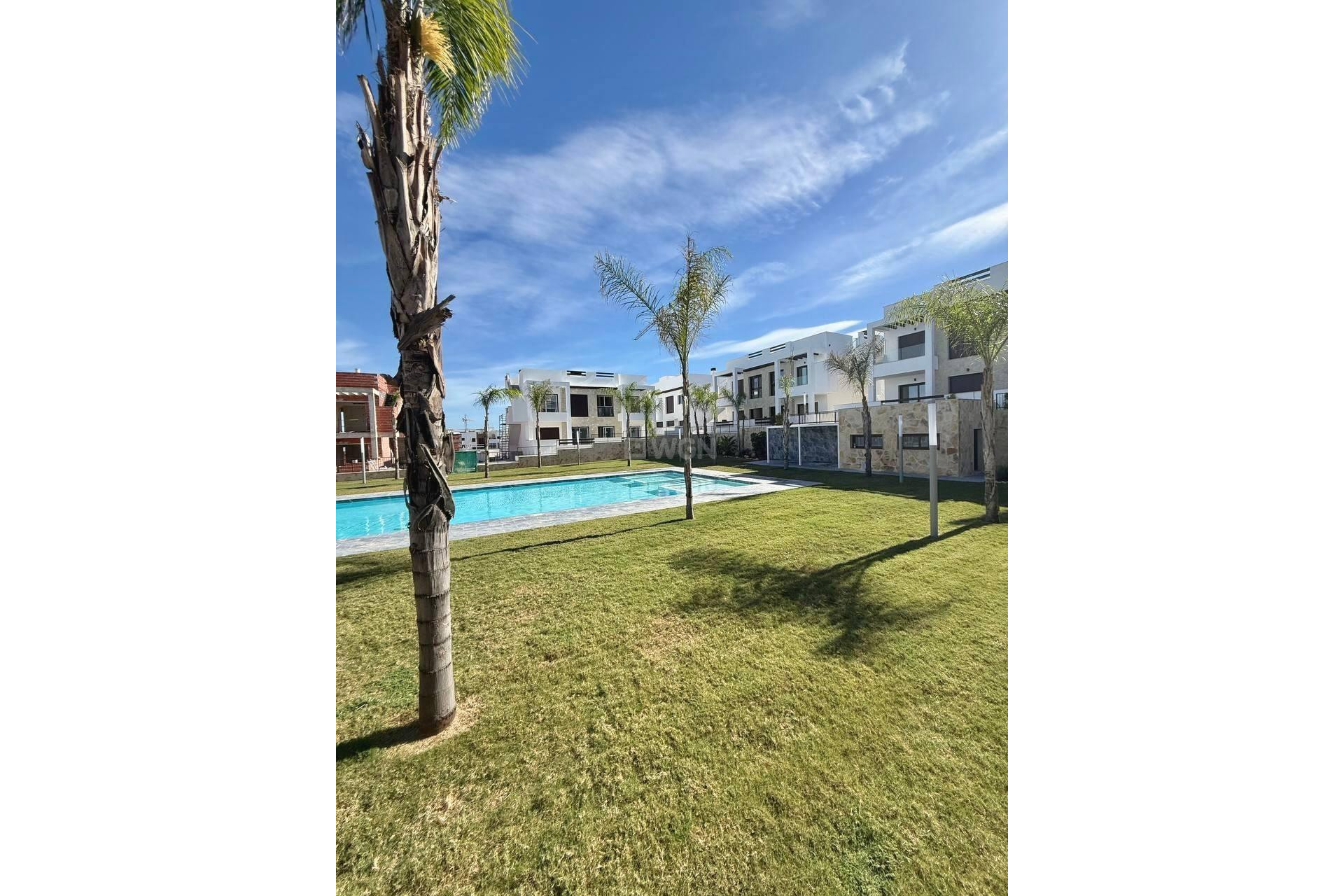Odsprzedaż - Mieszkanie w bloku - Orihuela - Urbanización Perla Del Mar