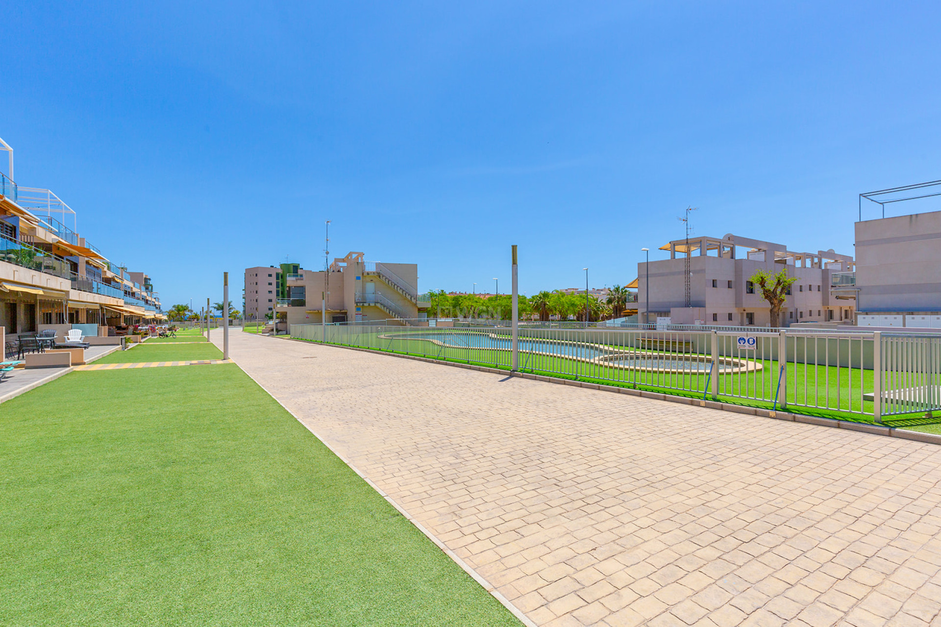 Odsprzedaż - Mieszkanie w bloku - Pilar de la Horadada - Costa Blanca