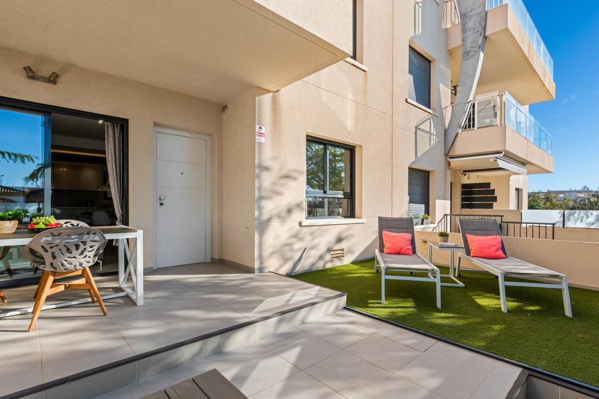 Odsprzedaż - Mieszkanie w bloku - Pilar de la Horadada - Pueblo Latino