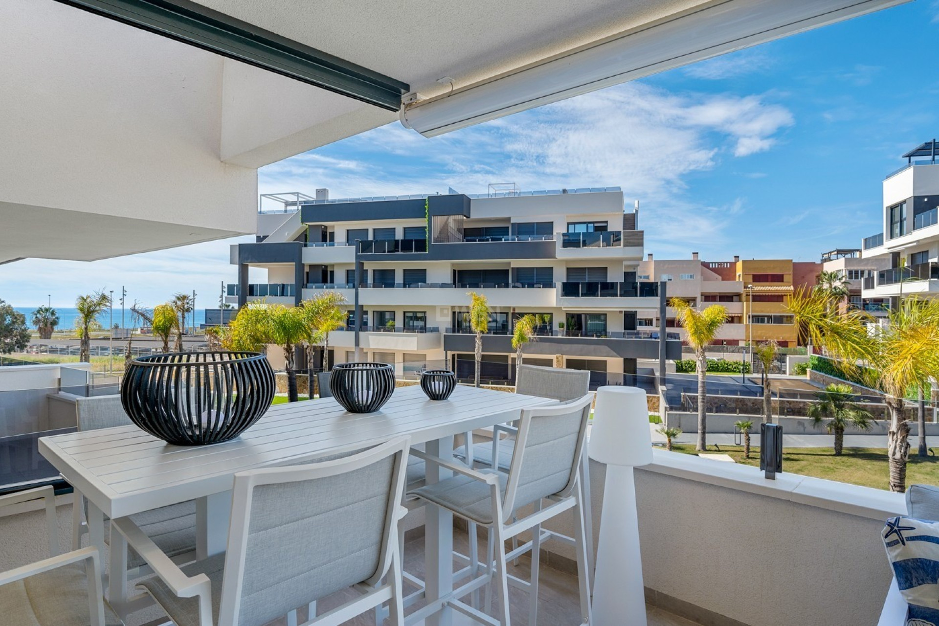 Odsprzedaż - Mieszkanie w bloku - Playa Flamenca - Costa Blanca