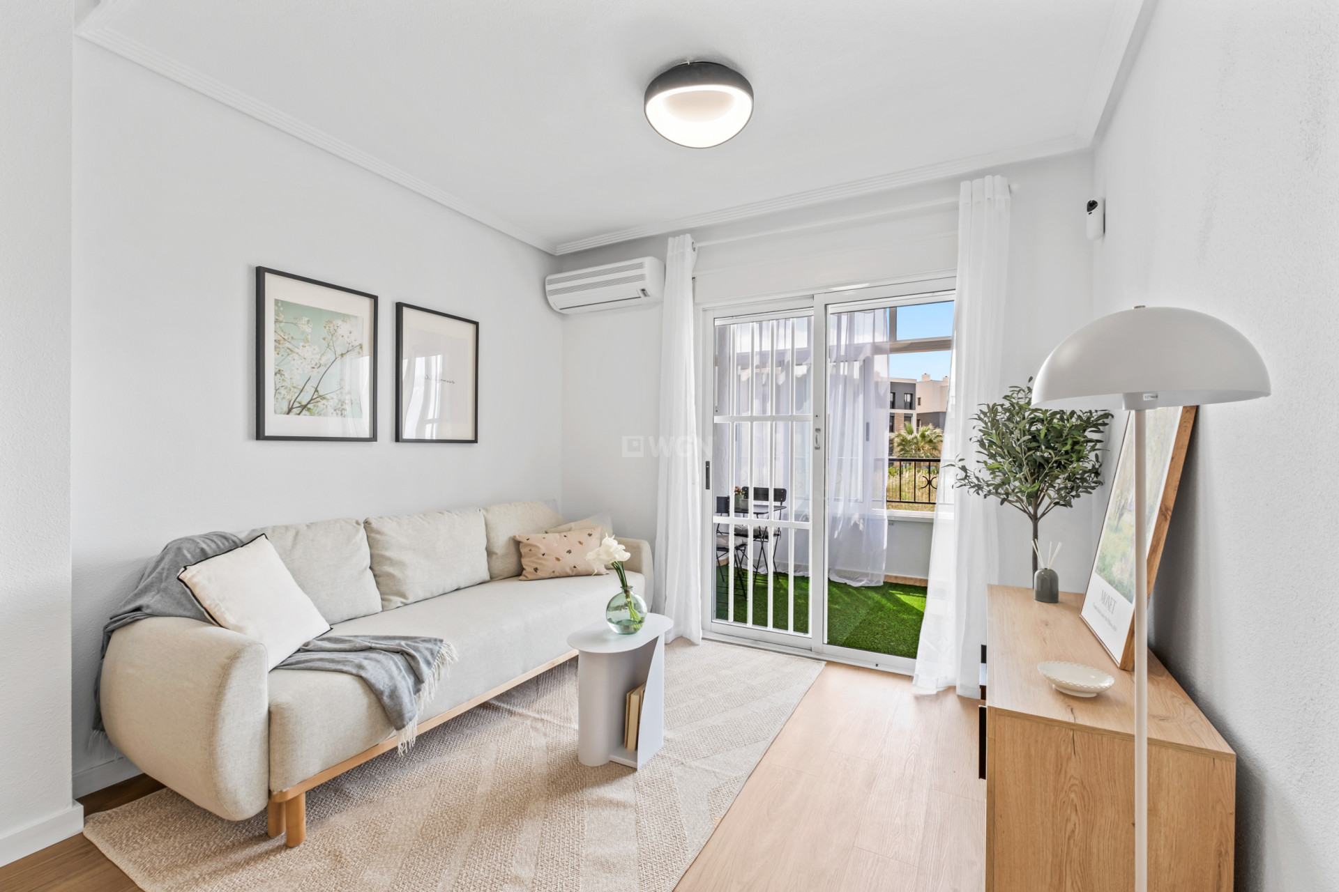 Odsprzedaż - Mieszkanie w bloku - Playa Flamenca - Costa Blanca