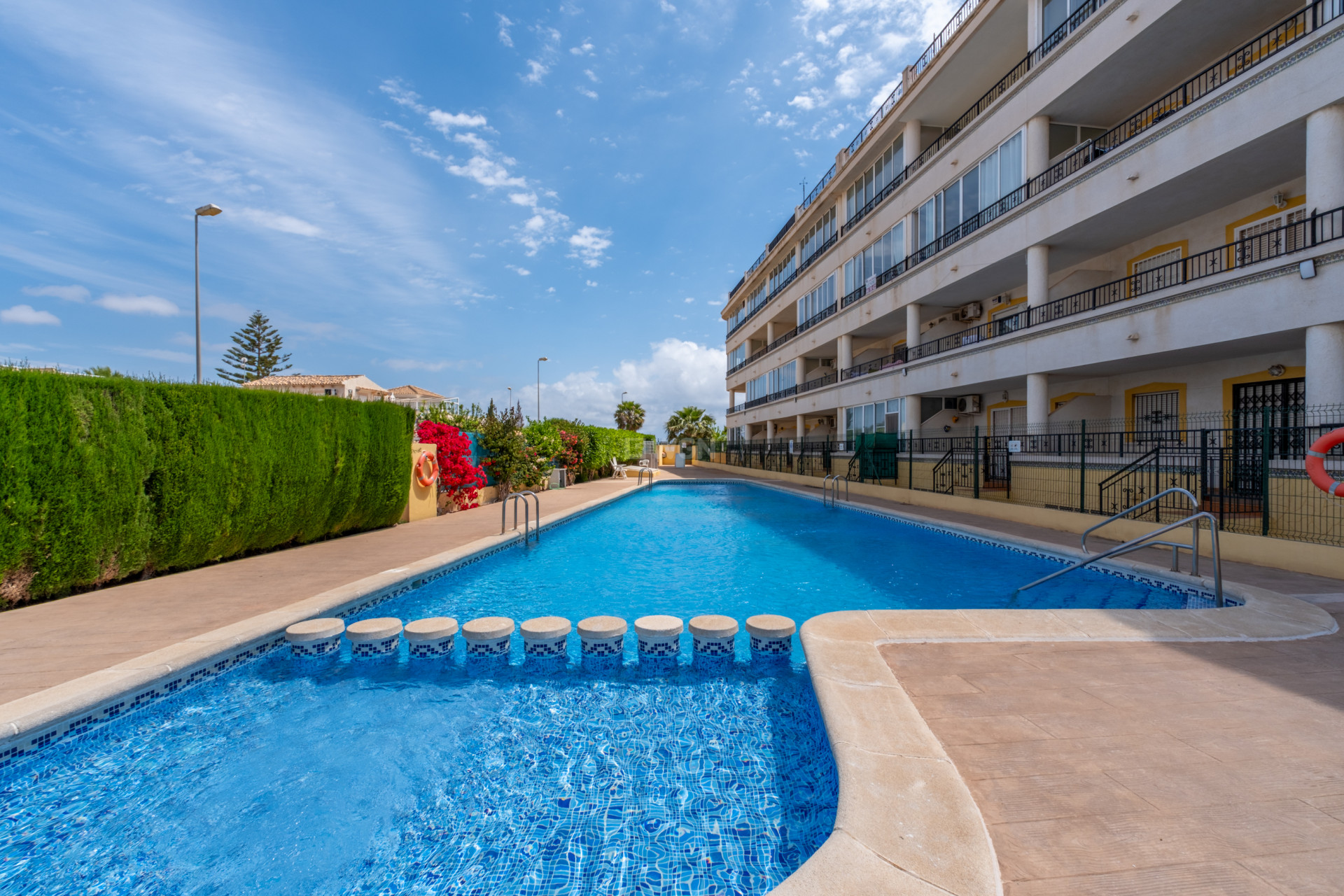 Odsprzedaż - Mieszkanie w bloku - Playa Flamenca - Costa Blanca