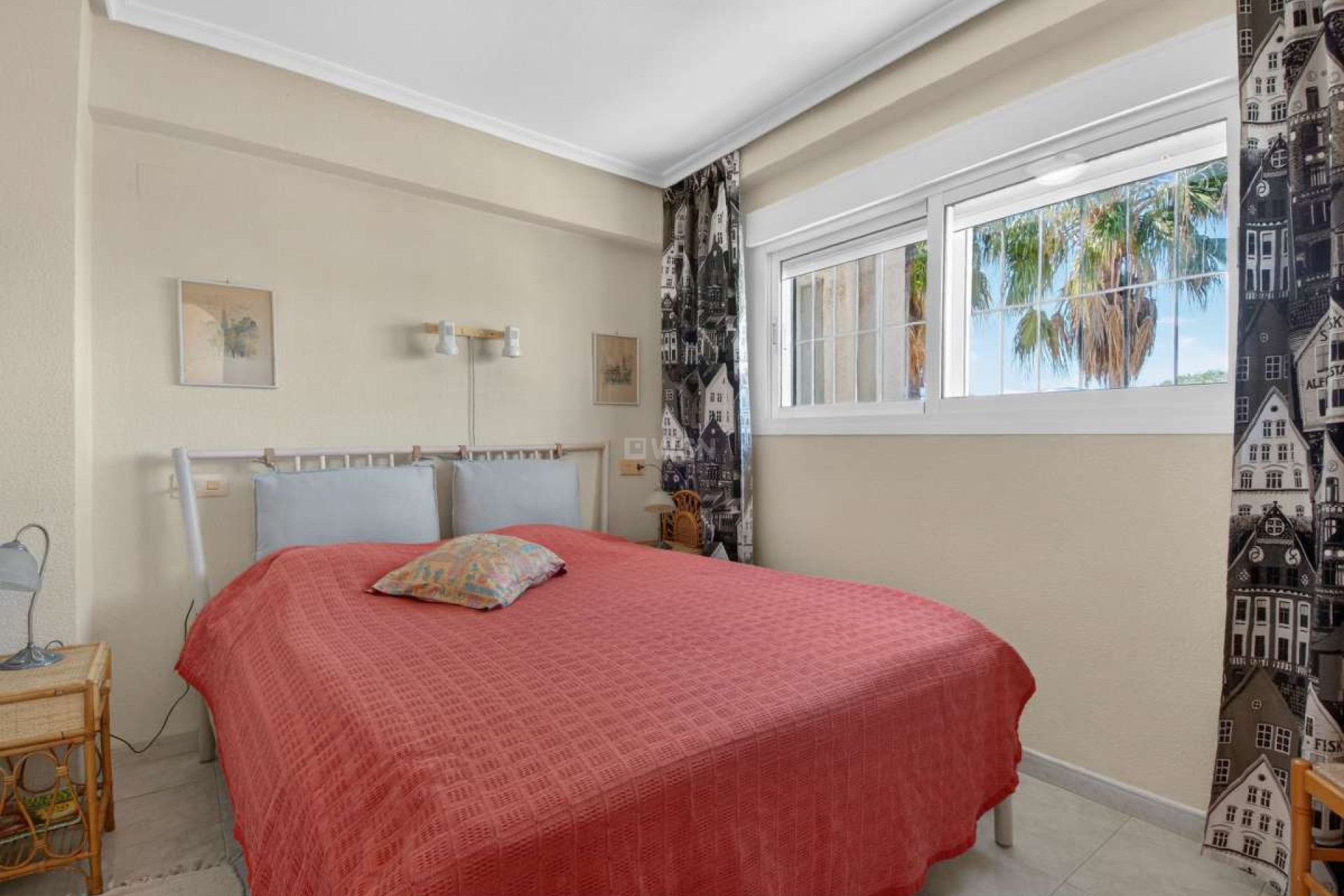 Odsprzedaż - Mieszkanie w bloku - Punta Prima - Costa Blanca