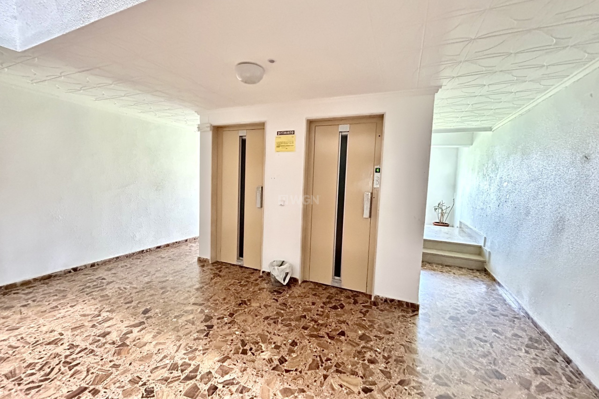 Odsprzedaż - Mieszkanie w bloku - Punta Prima - Costa Blanca