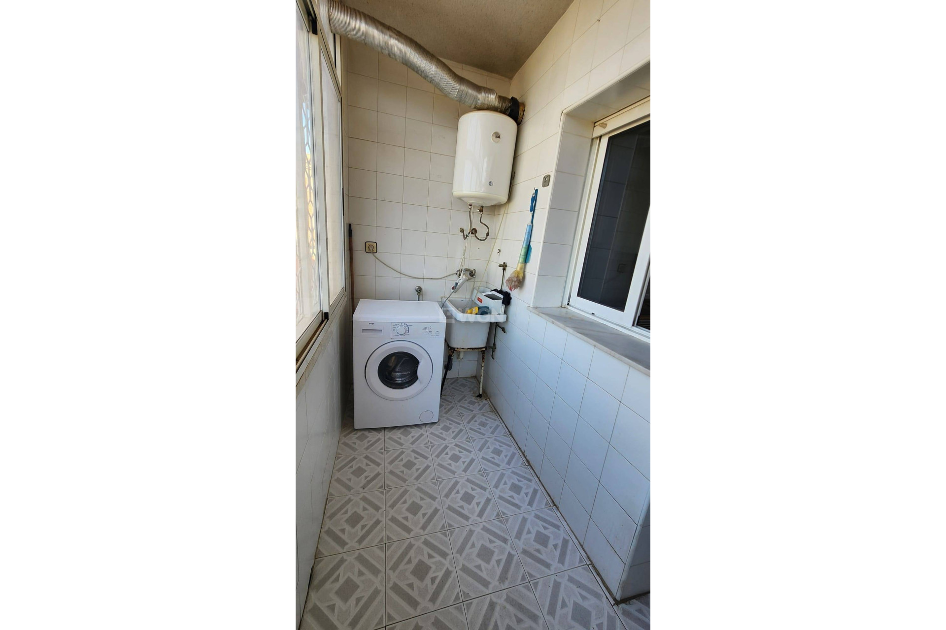 Odsprzedaż - Mieszkanie w bloku - San Javier