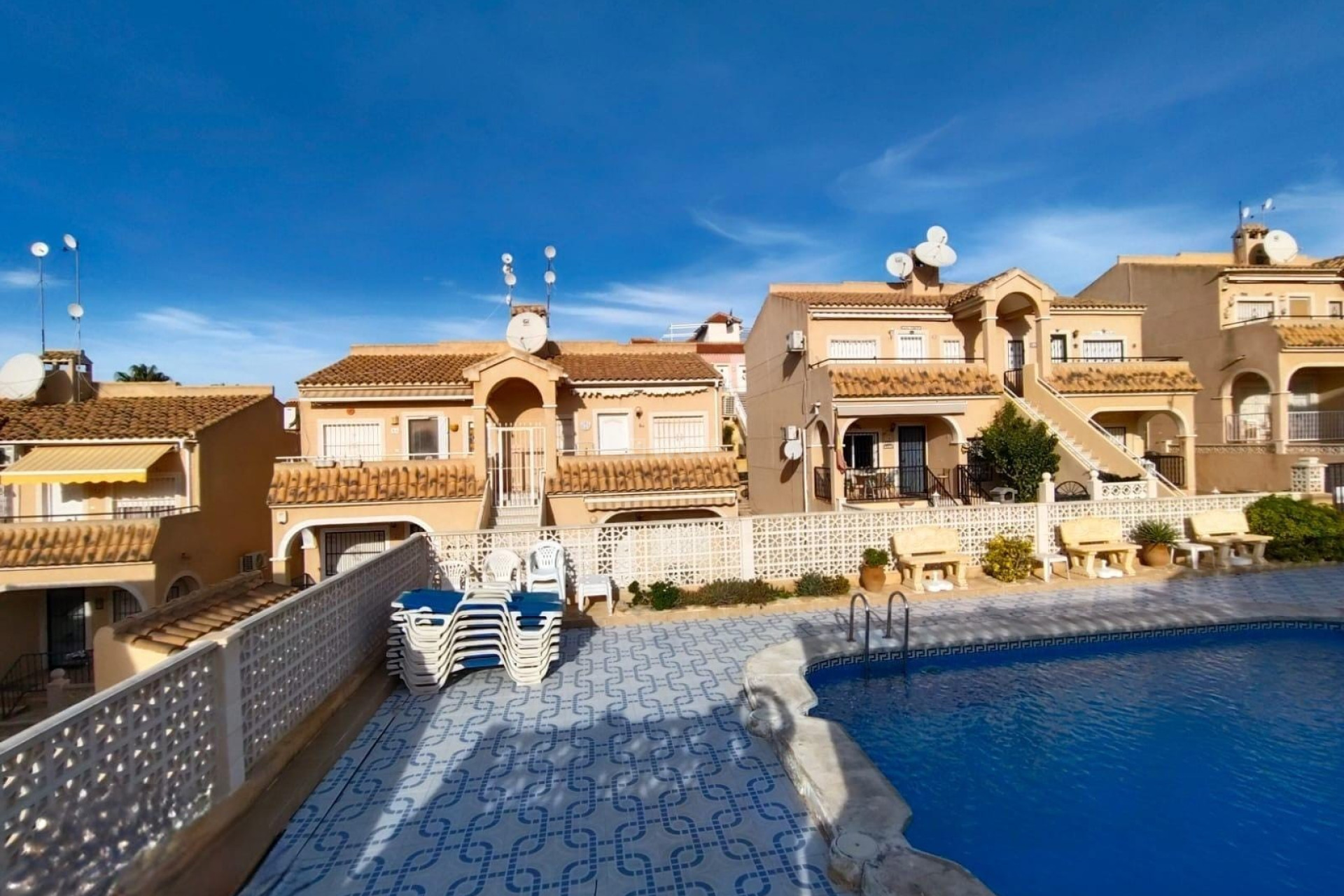 Odsprzedaż - Mieszkanie w bloku - San Miguel de Salinas - Inland