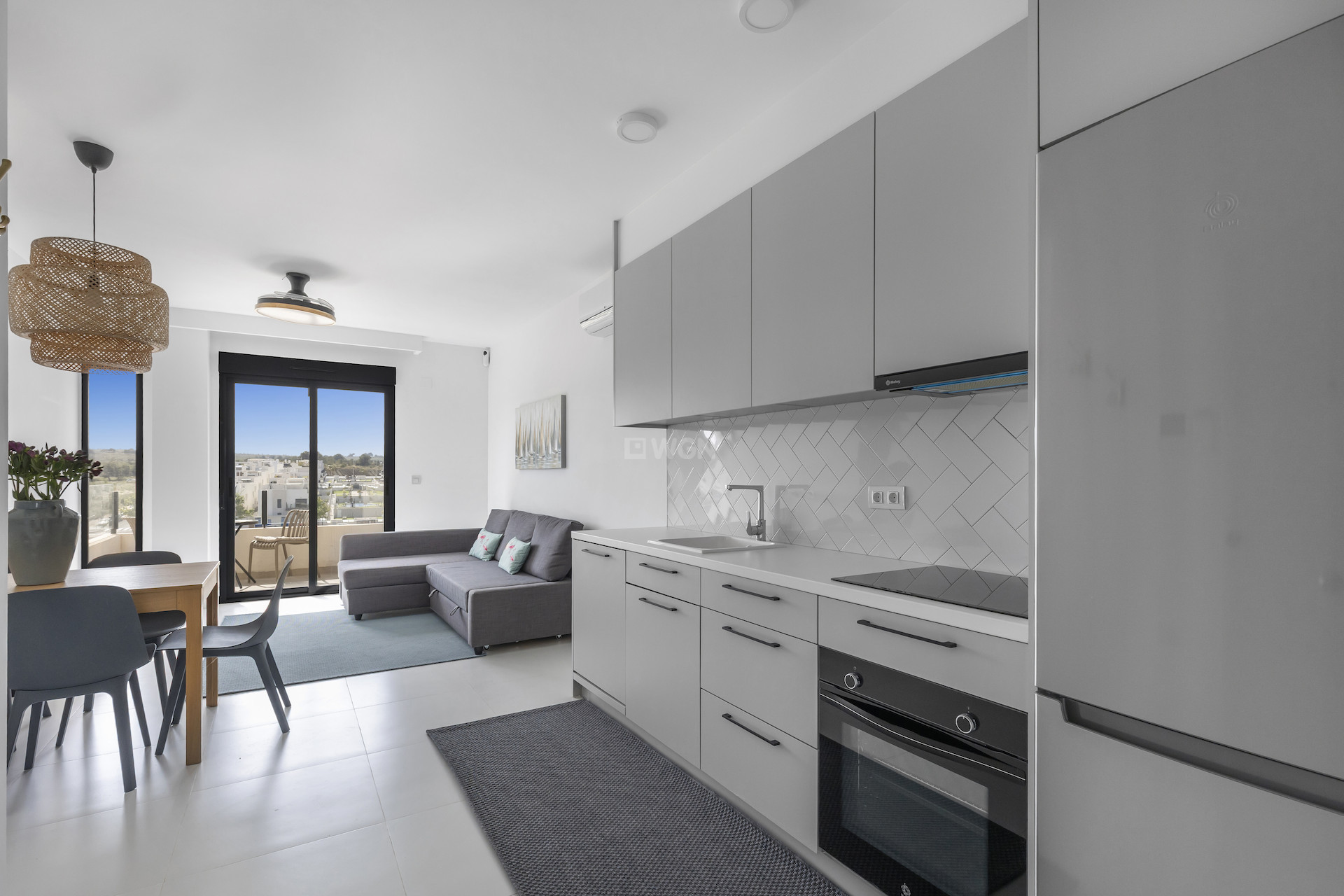 Odsprzedaż - Mieszkanie w bloku - San Miguel de Salinas - Inland