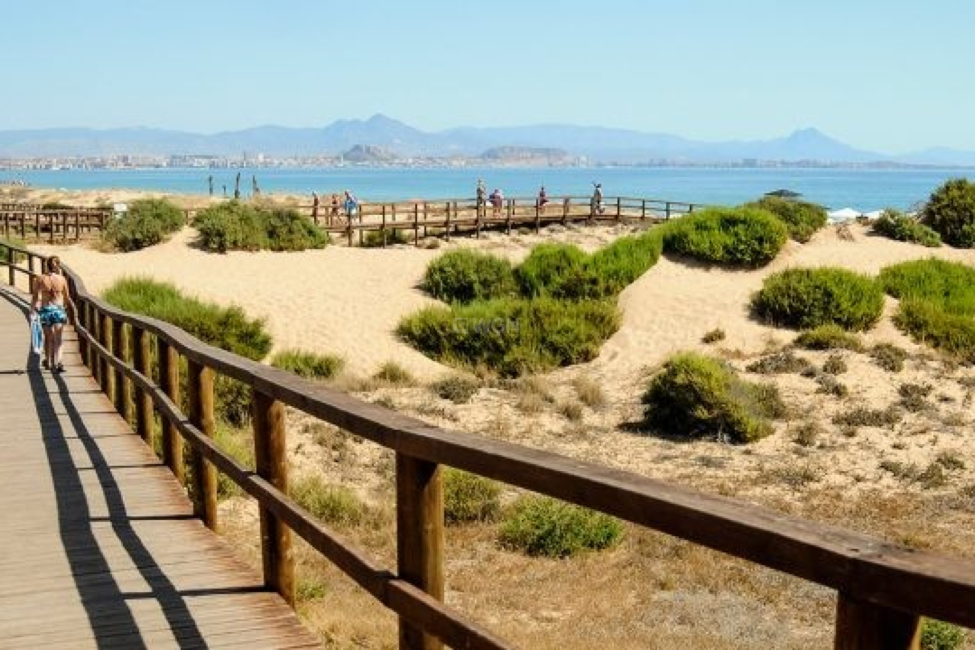 Odsprzedaż - Mieszkanie w bloku - Santa Pola - Costa Blanca
