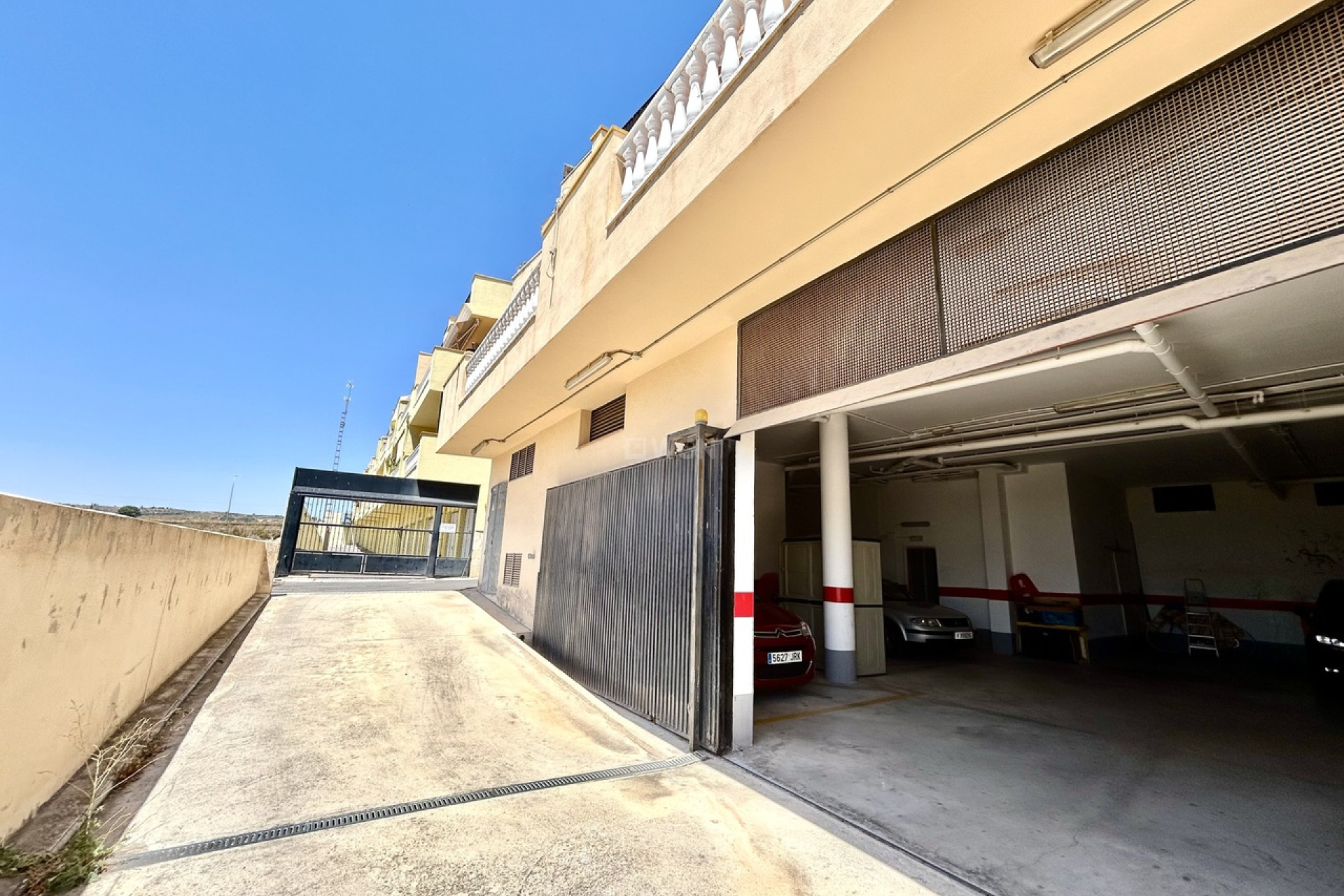 Odsprzedaż - Mieszkanie w bloku - Torremendo - Costa Blanca