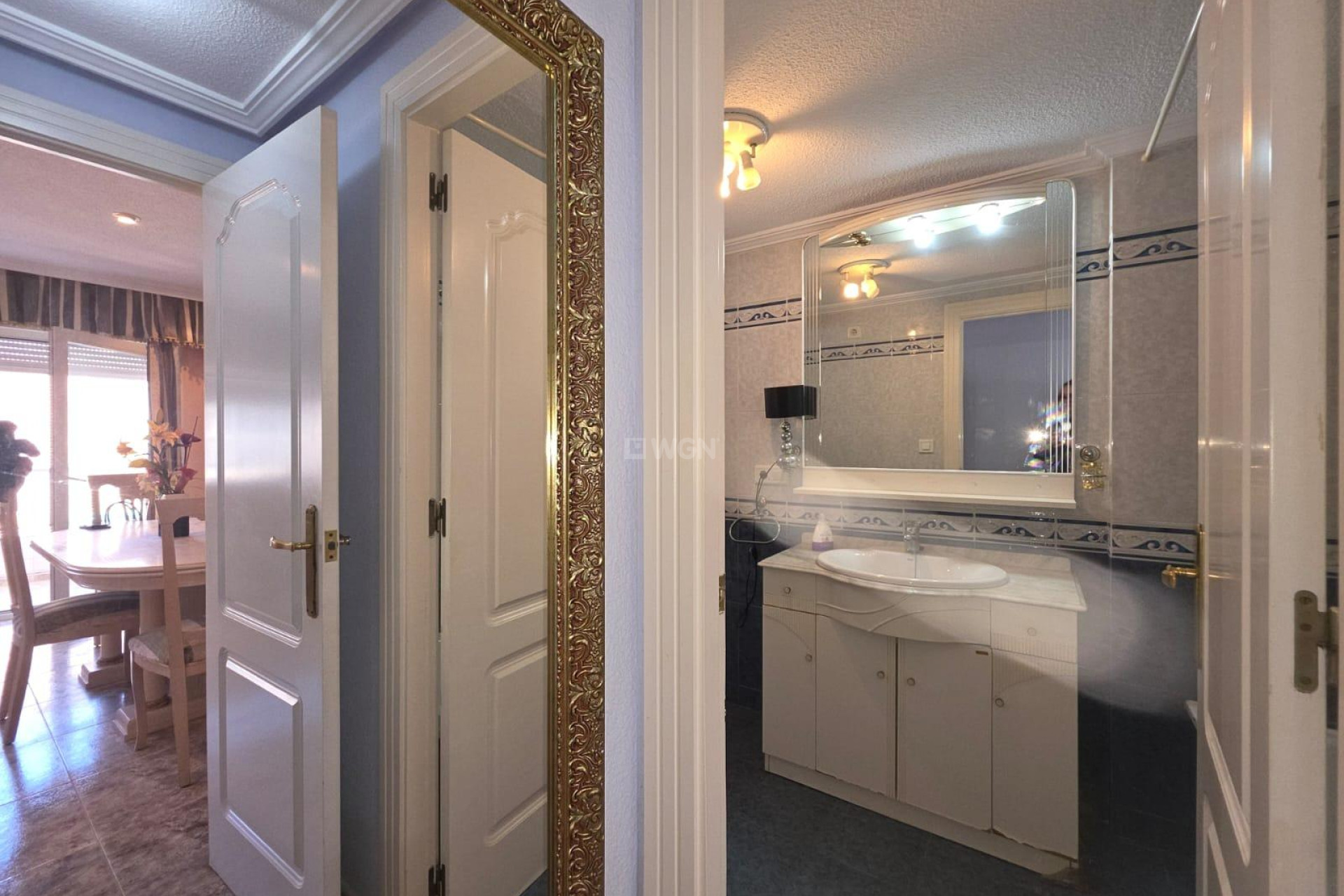 Odsprzedaż - Mieszkanie w bloku - Torrevieja - Acequion