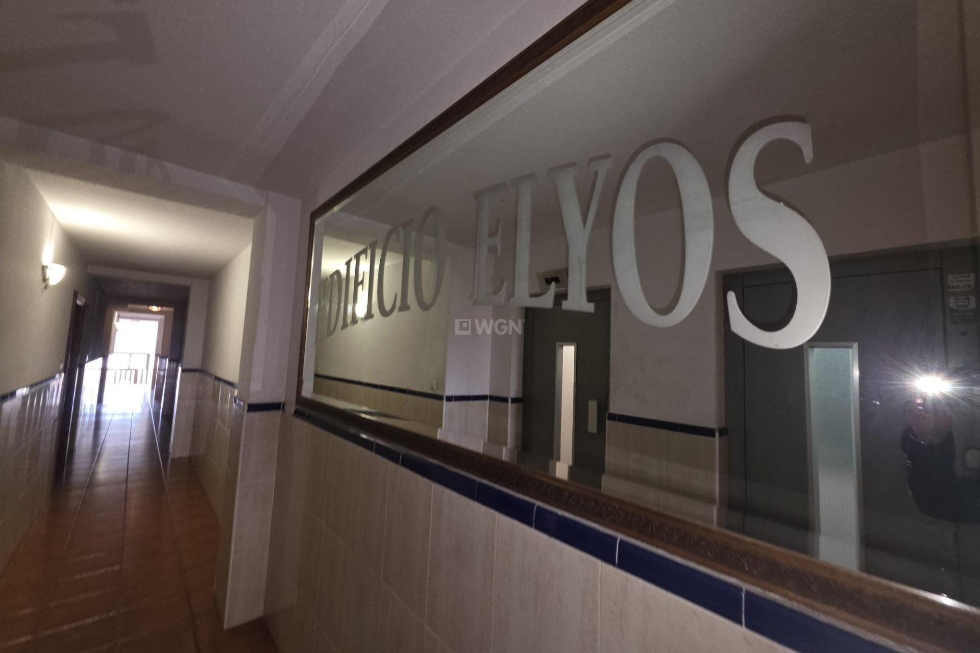 Odsprzedaż - Mieszkanie w bloku - Torrevieja - Acequion