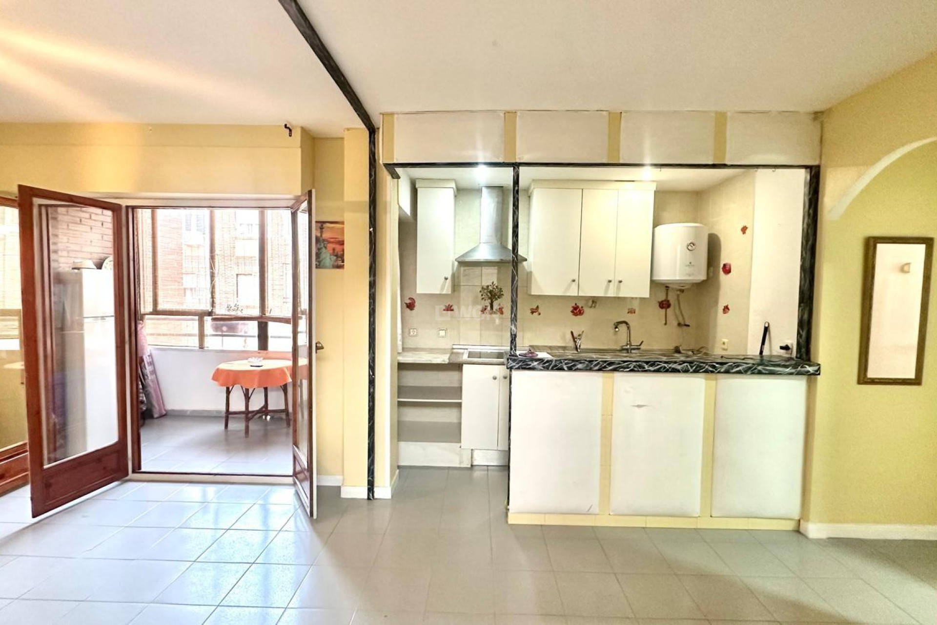 Odsprzedaż - Mieszkanie w bloku - Torrevieja - Acequion