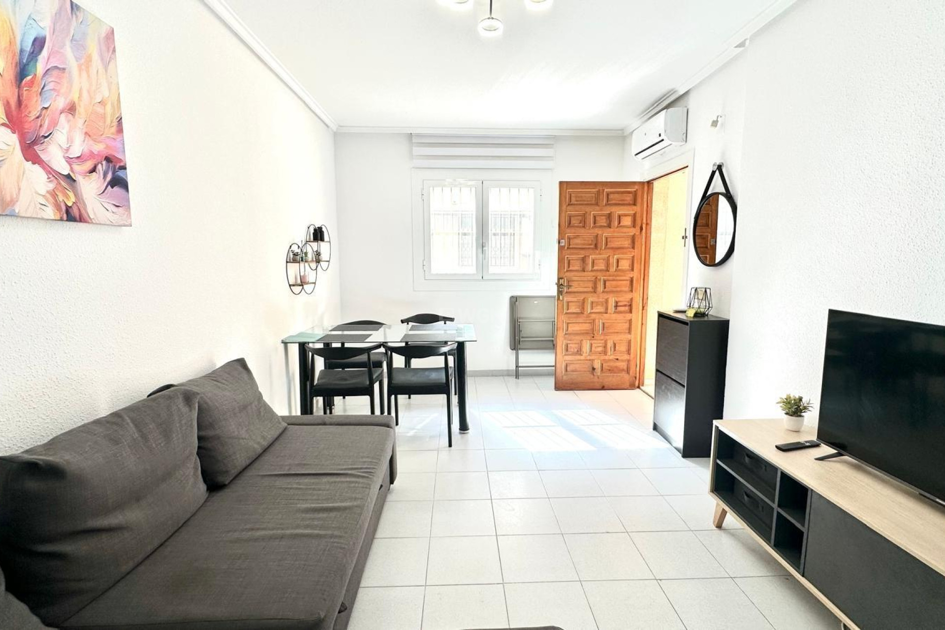 Odsprzedaż - Mieszkanie w bloku - Torrevieja - Acequion