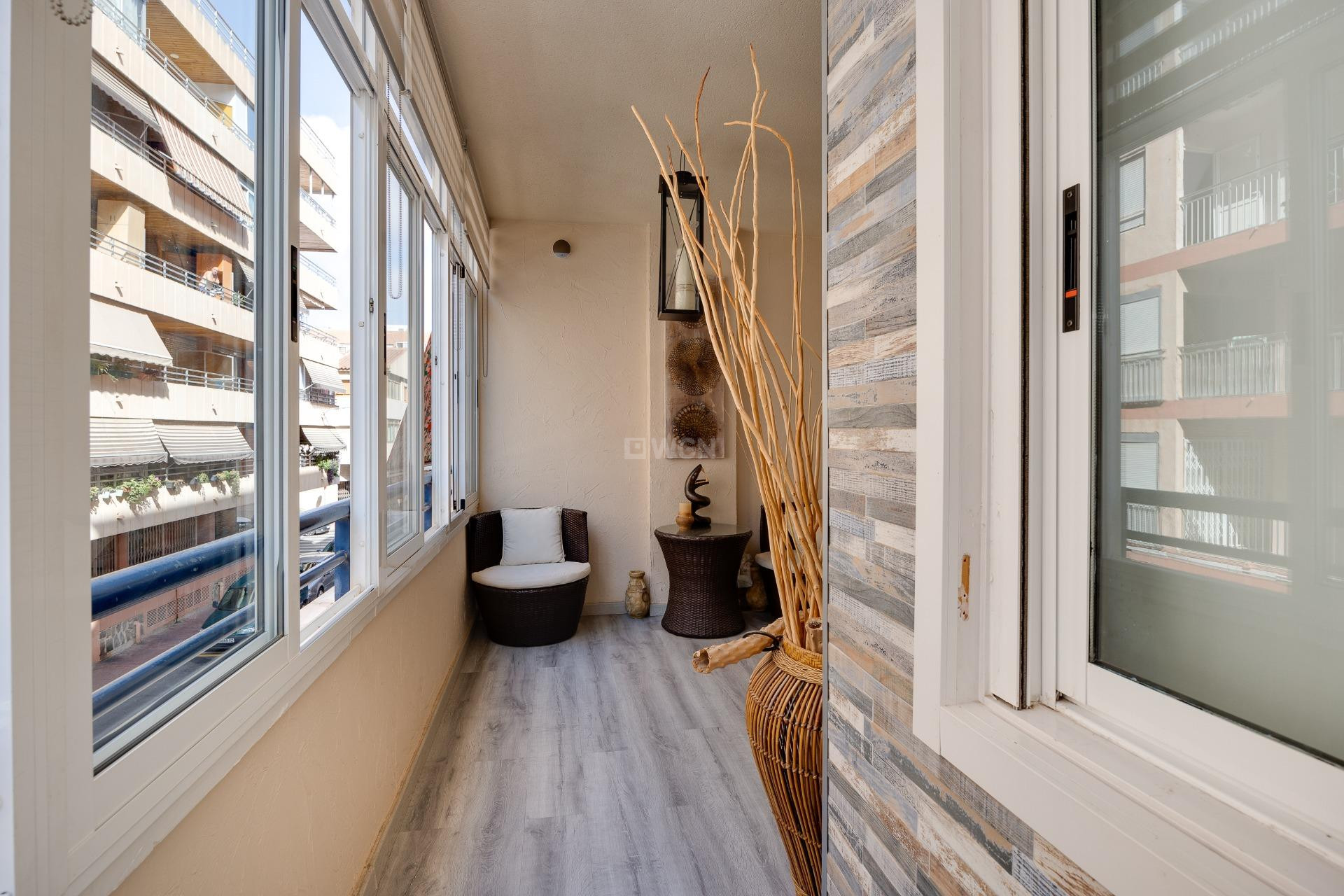 Odsprzedaż - Mieszkanie w bloku - Torrevieja - Acequion