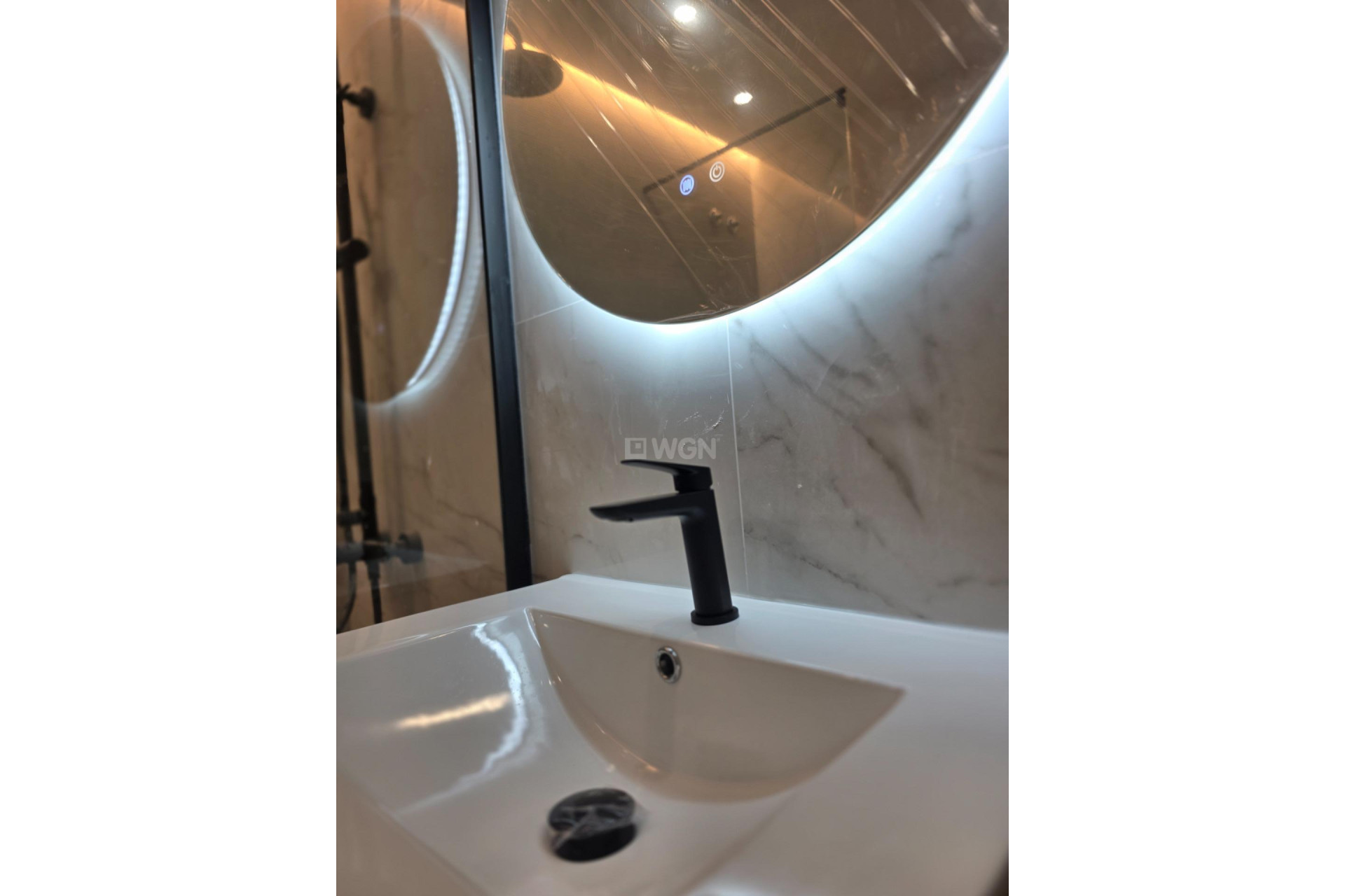 Odsprzedaż - Mieszkanie w bloku - Torrevieja - Acequion