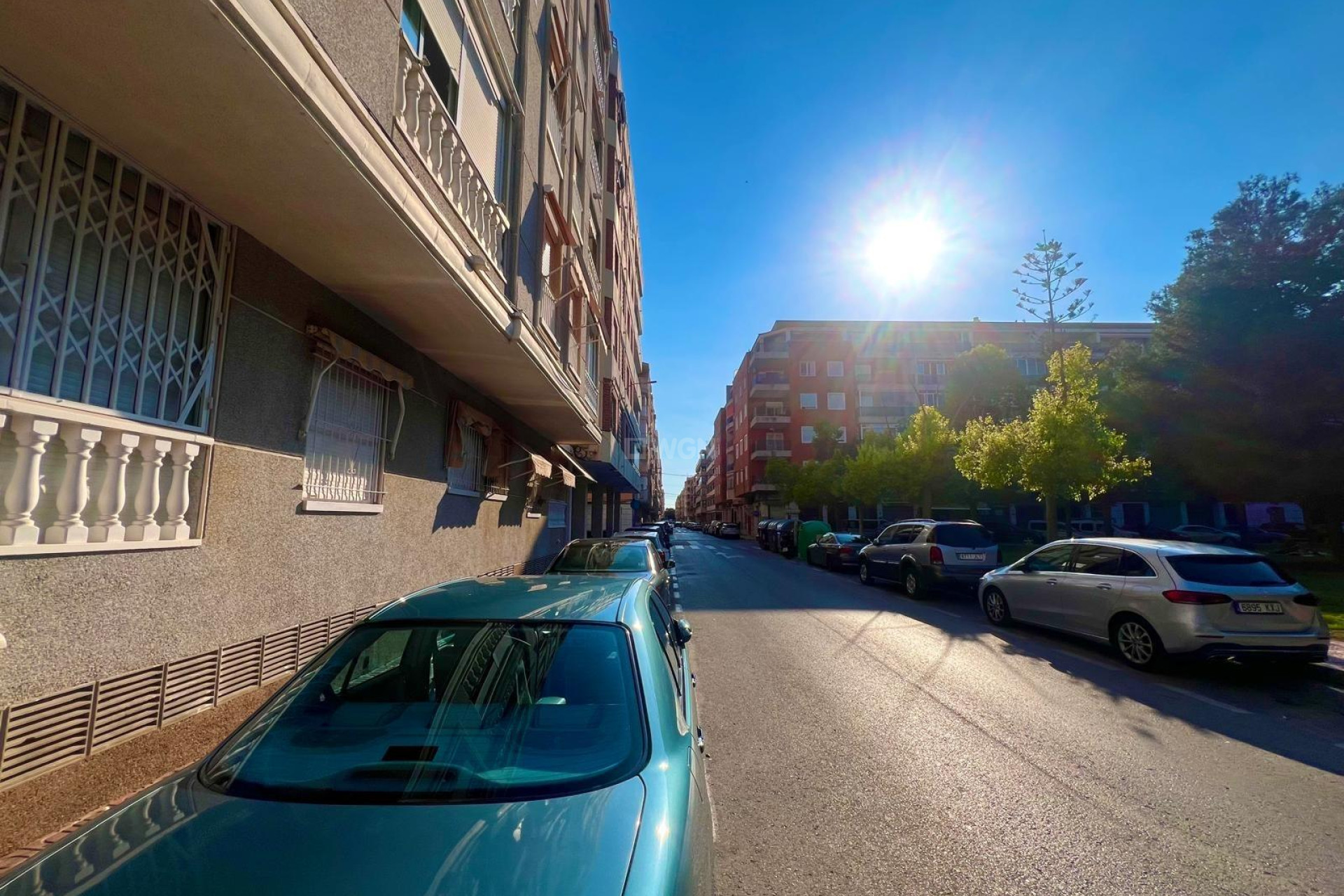 Odsprzedaż - Mieszkanie w bloku - Torrevieja - Acequion