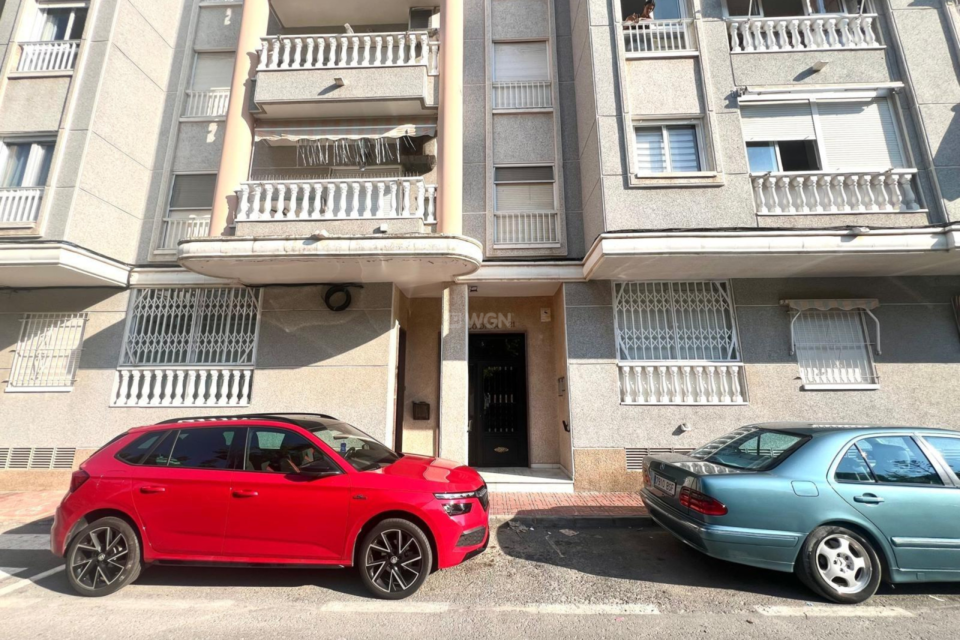 Odsprzedaż - Mieszkanie w bloku - Torrevieja - Acequion