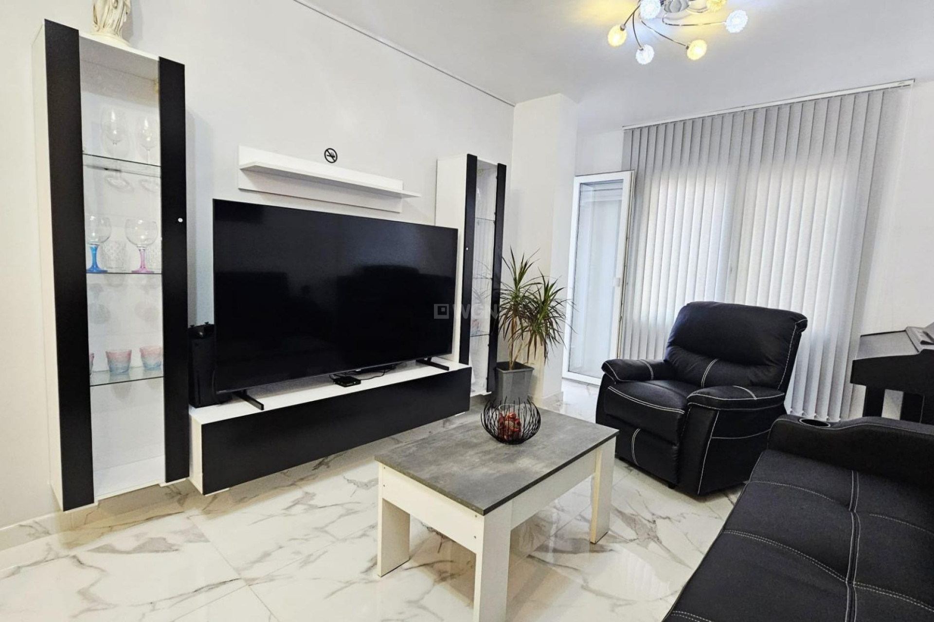 Odsprzedaż - Mieszkanie w bloku - Torrevieja - Acequion