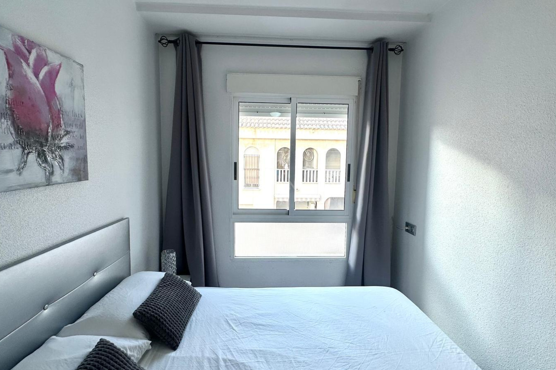 Odsprzedaż - Mieszkanie w bloku - Torrevieja - Acequion