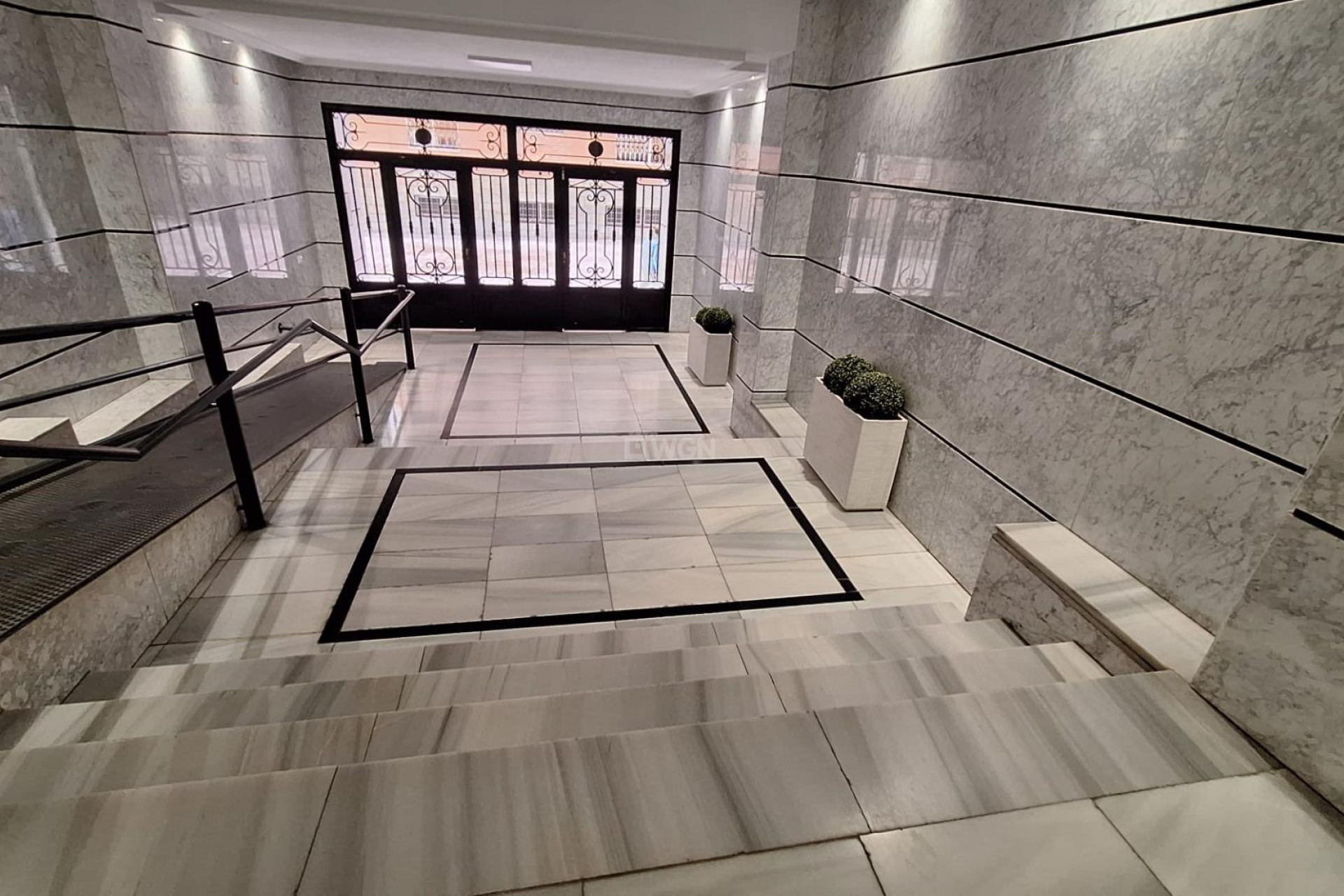 Odsprzedaż - Mieszkanie w bloku - Torrevieja - Acequion