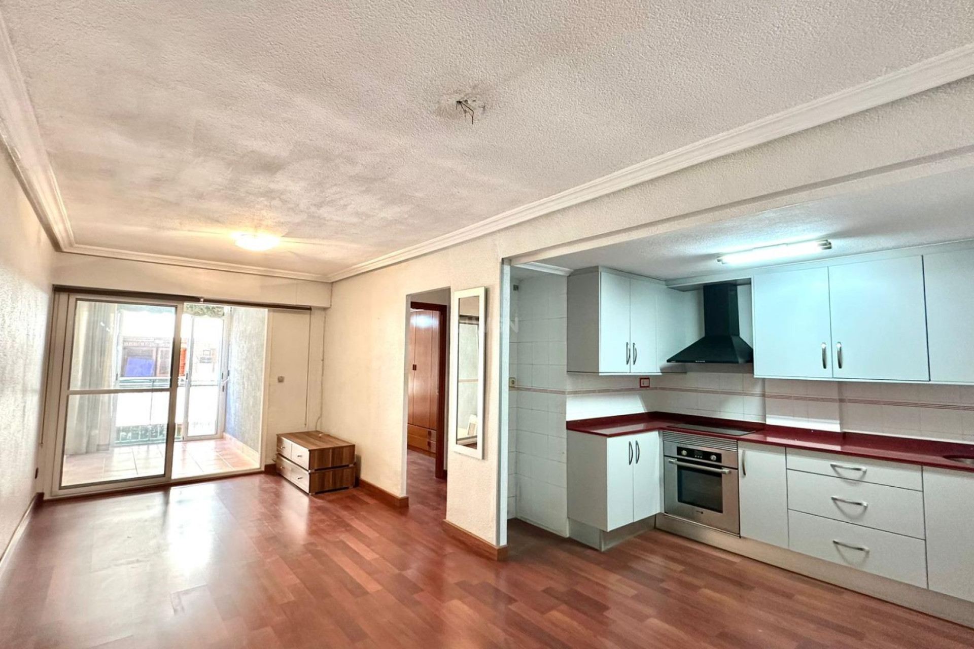 Odsprzedaż - Mieszkanie w bloku - Torrevieja - Acequion