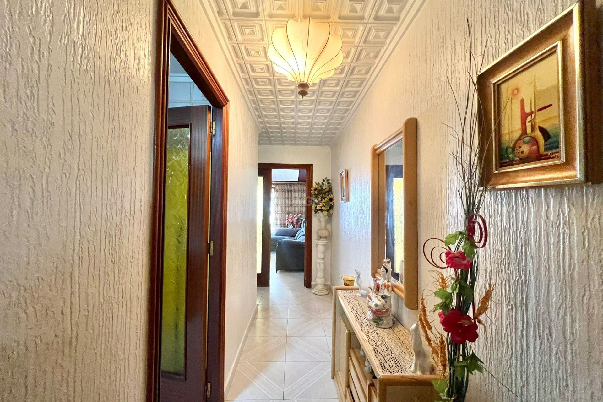 Odsprzedaż - Mieszkanie w bloku - Torrevieja - Acequion