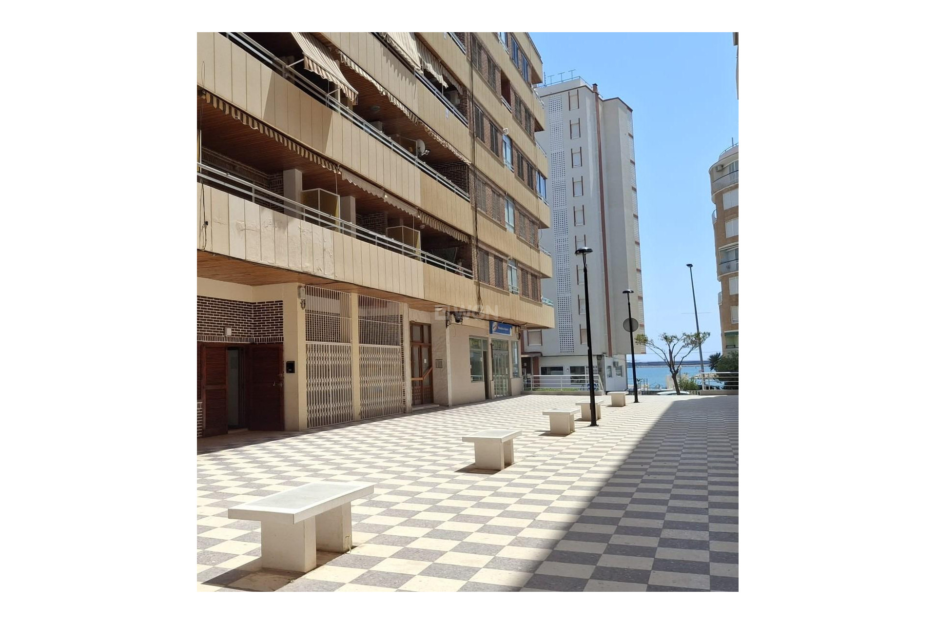 Odsprzedaż - Mieszkanie w bloku - Torrevieja - Acequion