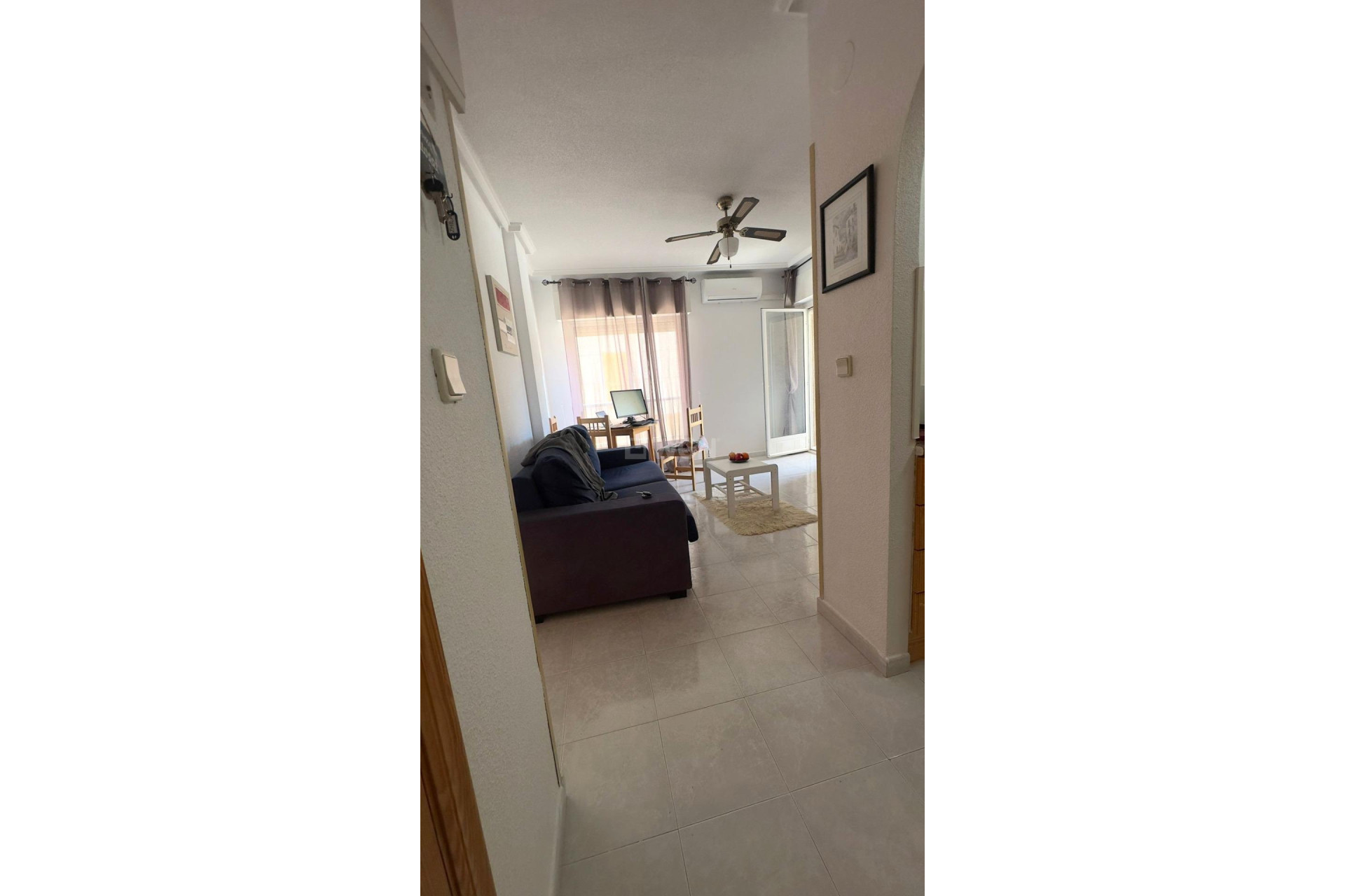 Odsprzedaż - Mieszkanie w bloku - Torrevieja - Acequion