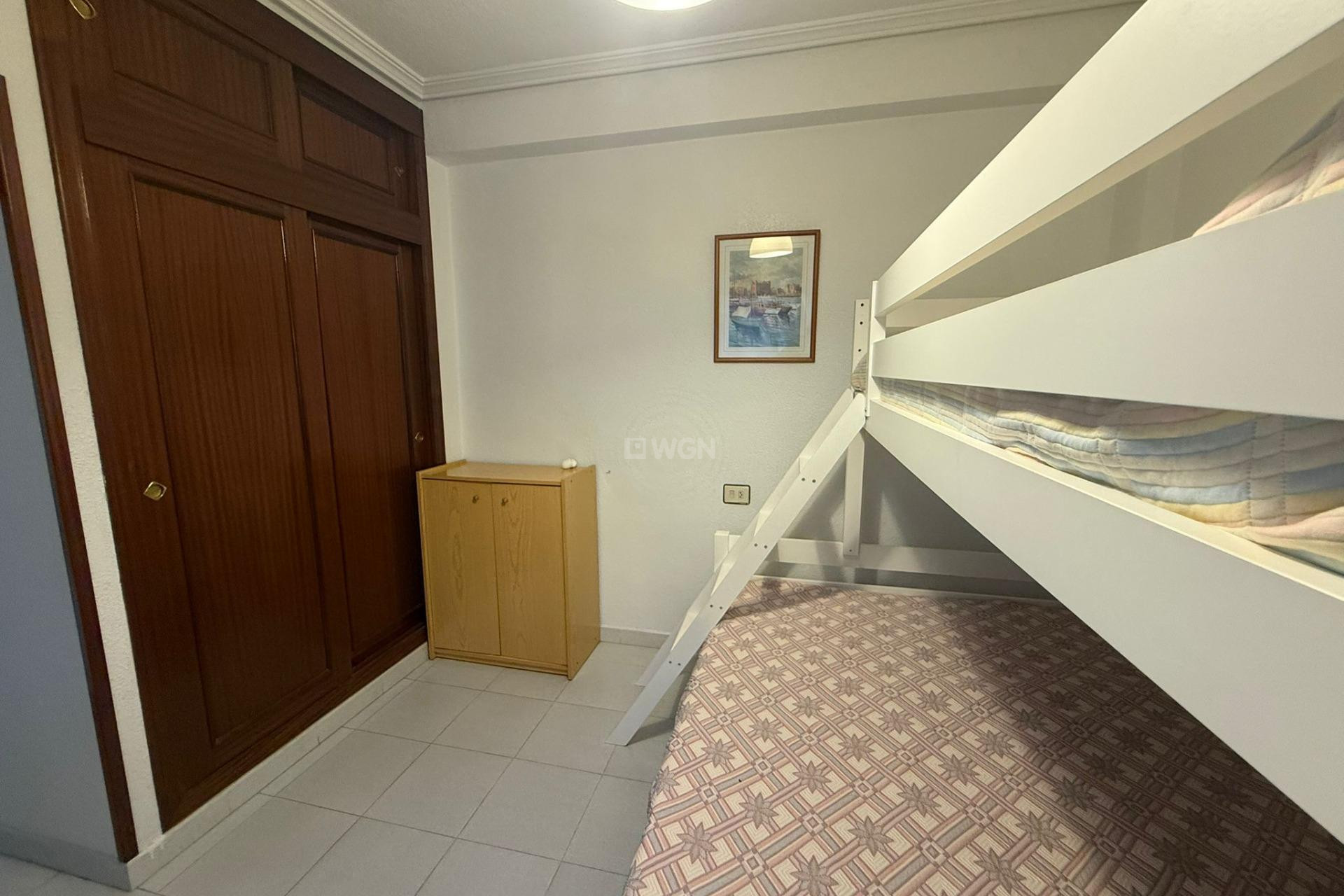 Odsprzedaż - Mieszkanie w bloku - Torrevieja - Acequion