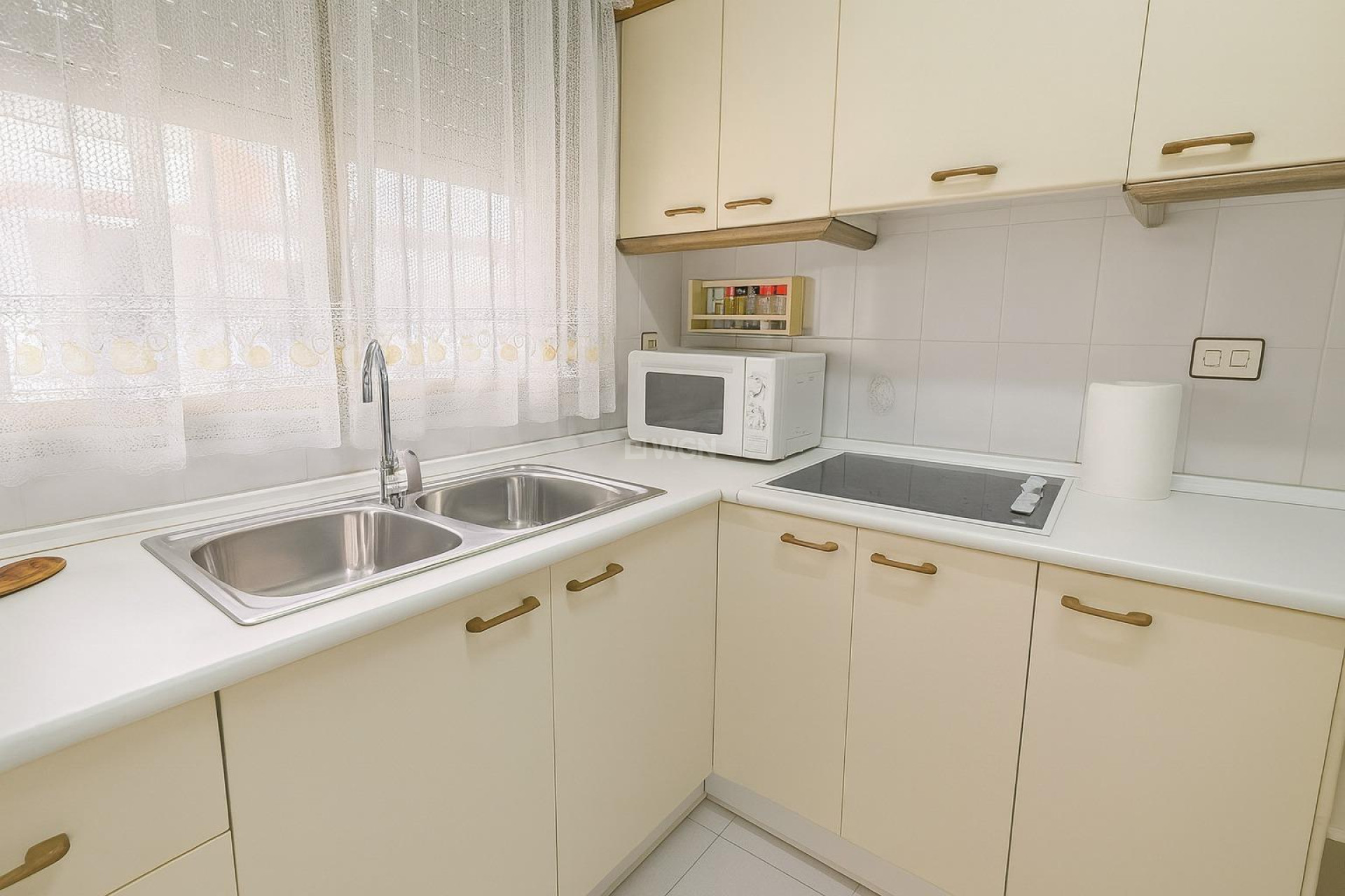 Odsprzedaż - Mieszkanie w bloku - Torrevieja - Acequion