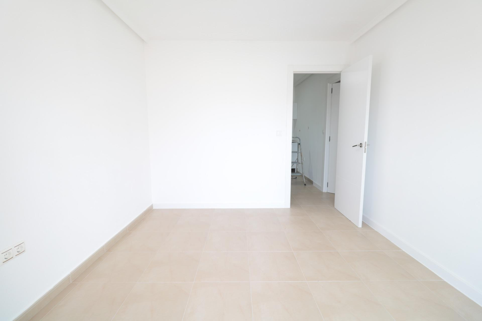 Odsprzedaż - Mieszkanie w bloku - Torrevieja - Acequion
