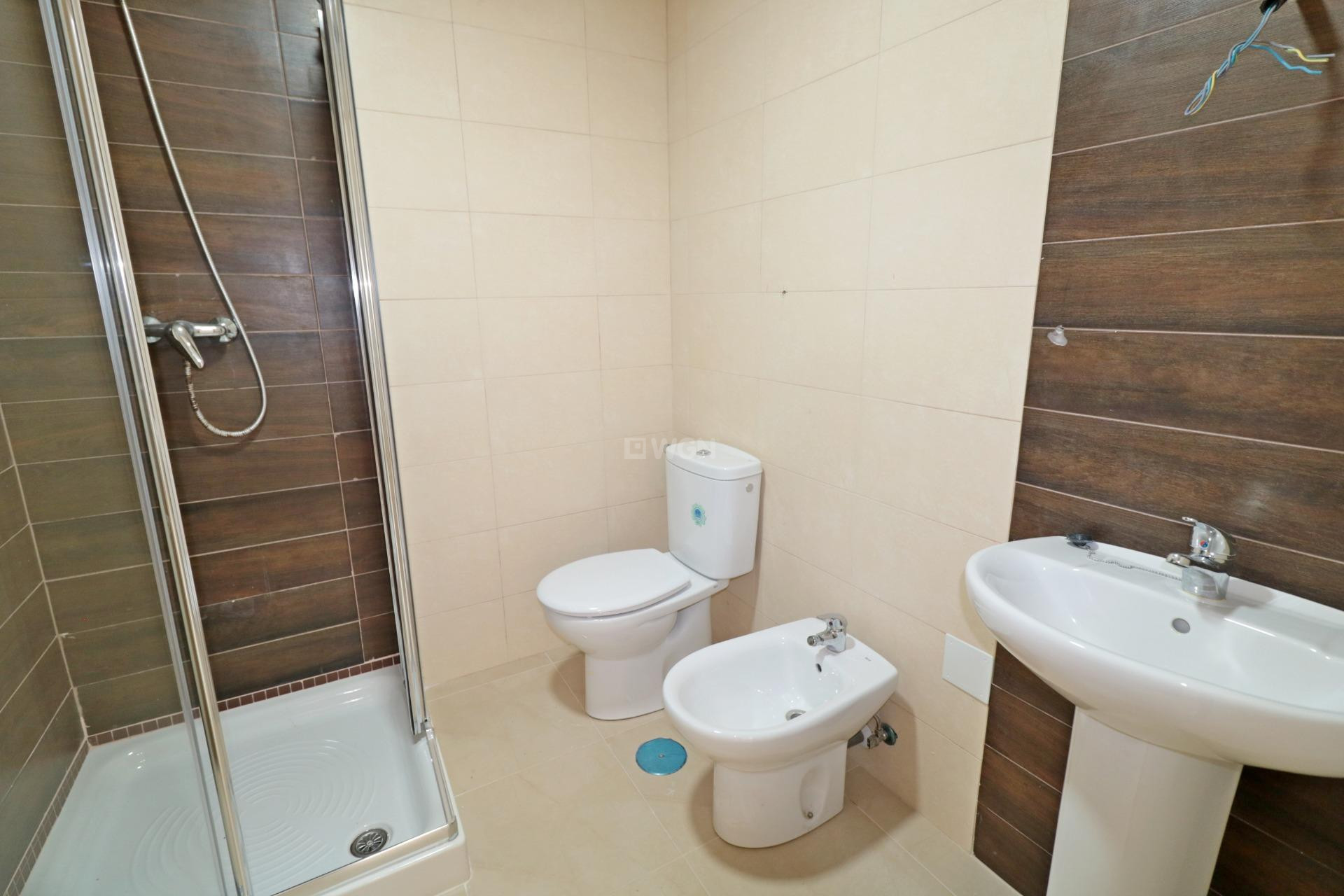 Odsprzedaż - Mieszkanie w bloku - Torrevieja - Acequion