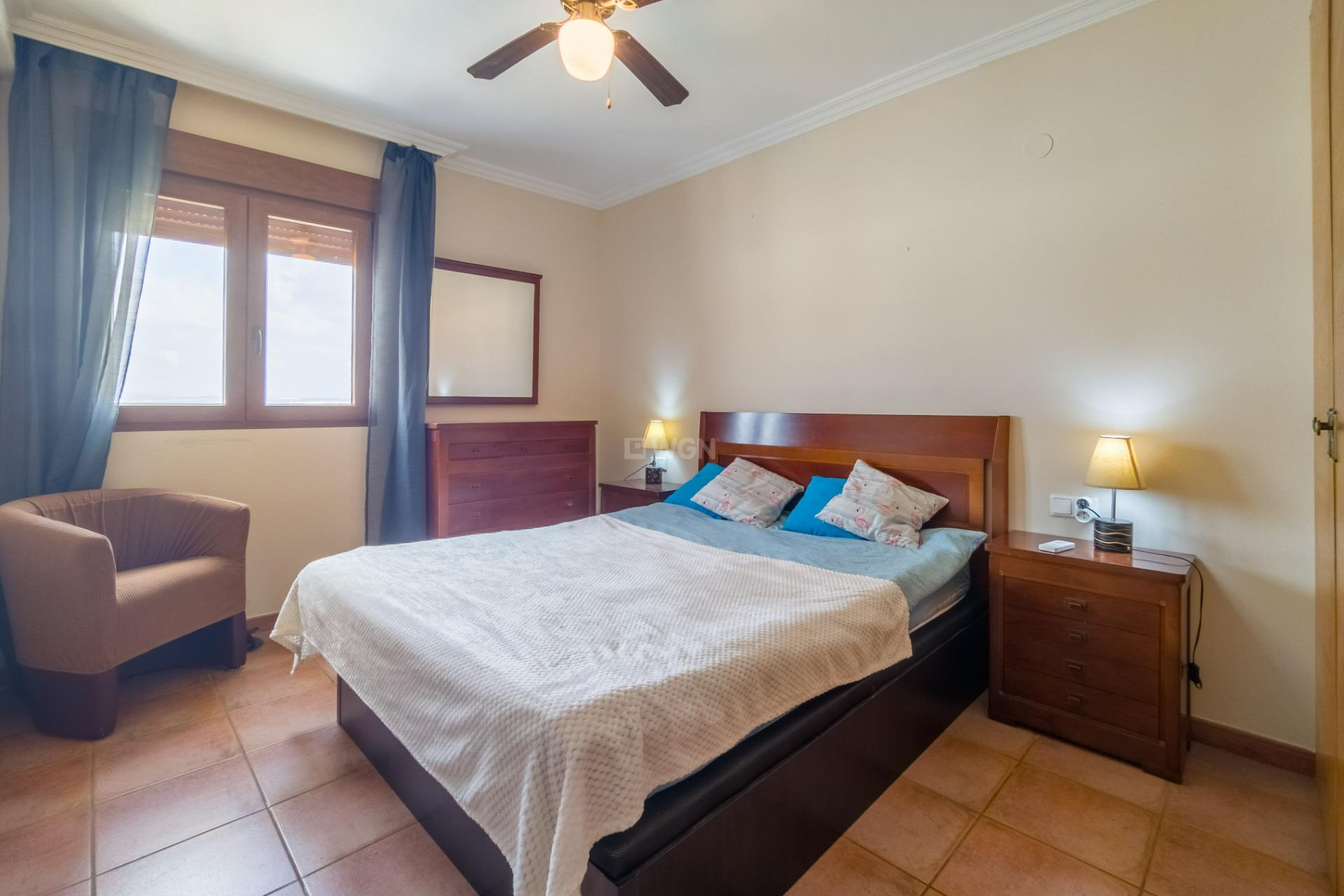 Odsprzedaż - Mieszkanie w bloku - Torrevieja - Acequion