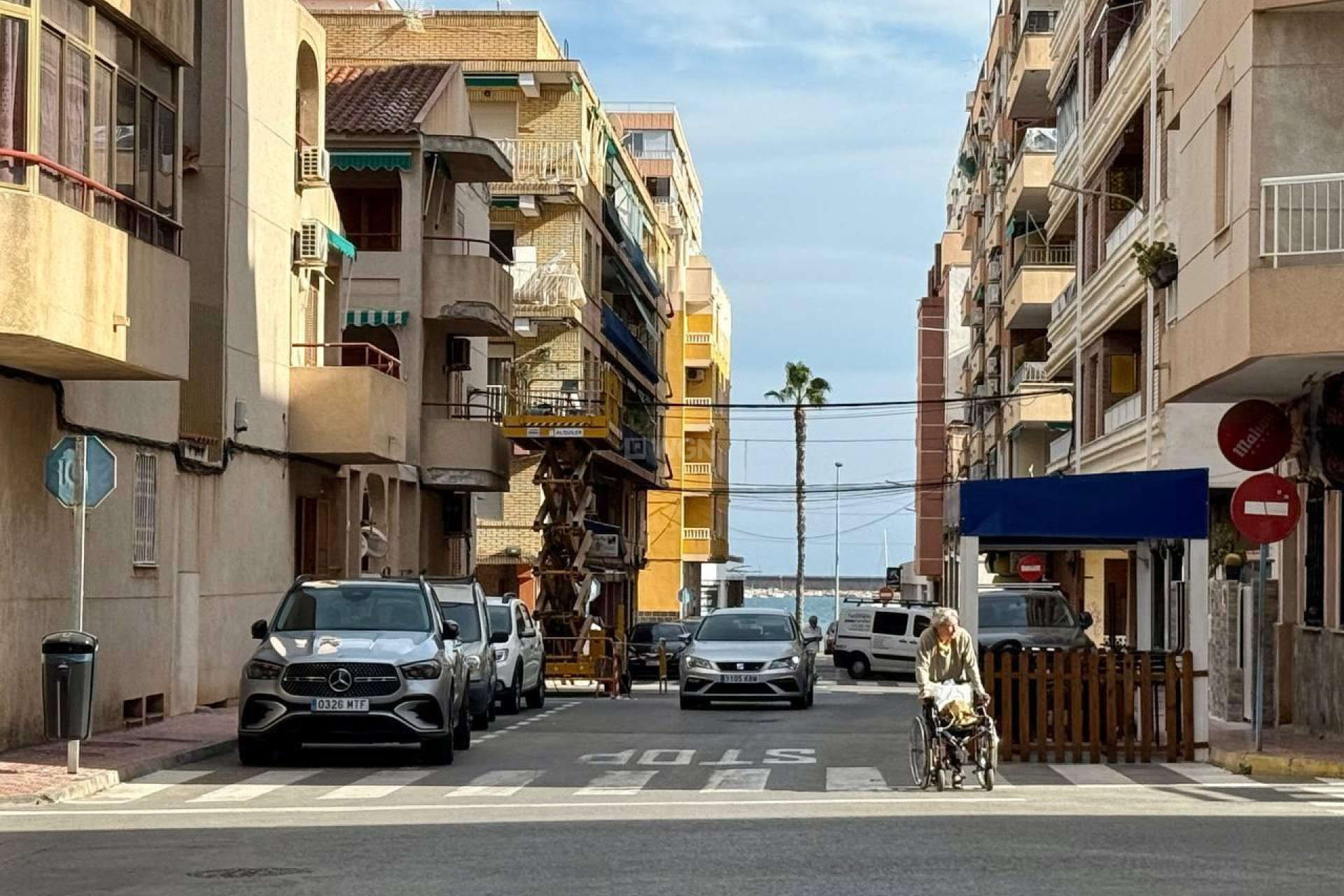 Odsprzedaż - Mieszkanie w bloku - Torrevieja - Acequion