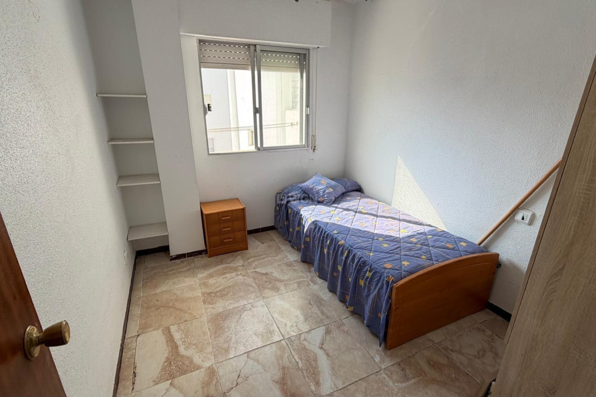 Odsprzedaż - Mieszkanie w bloku - Torrevieja - Acequion