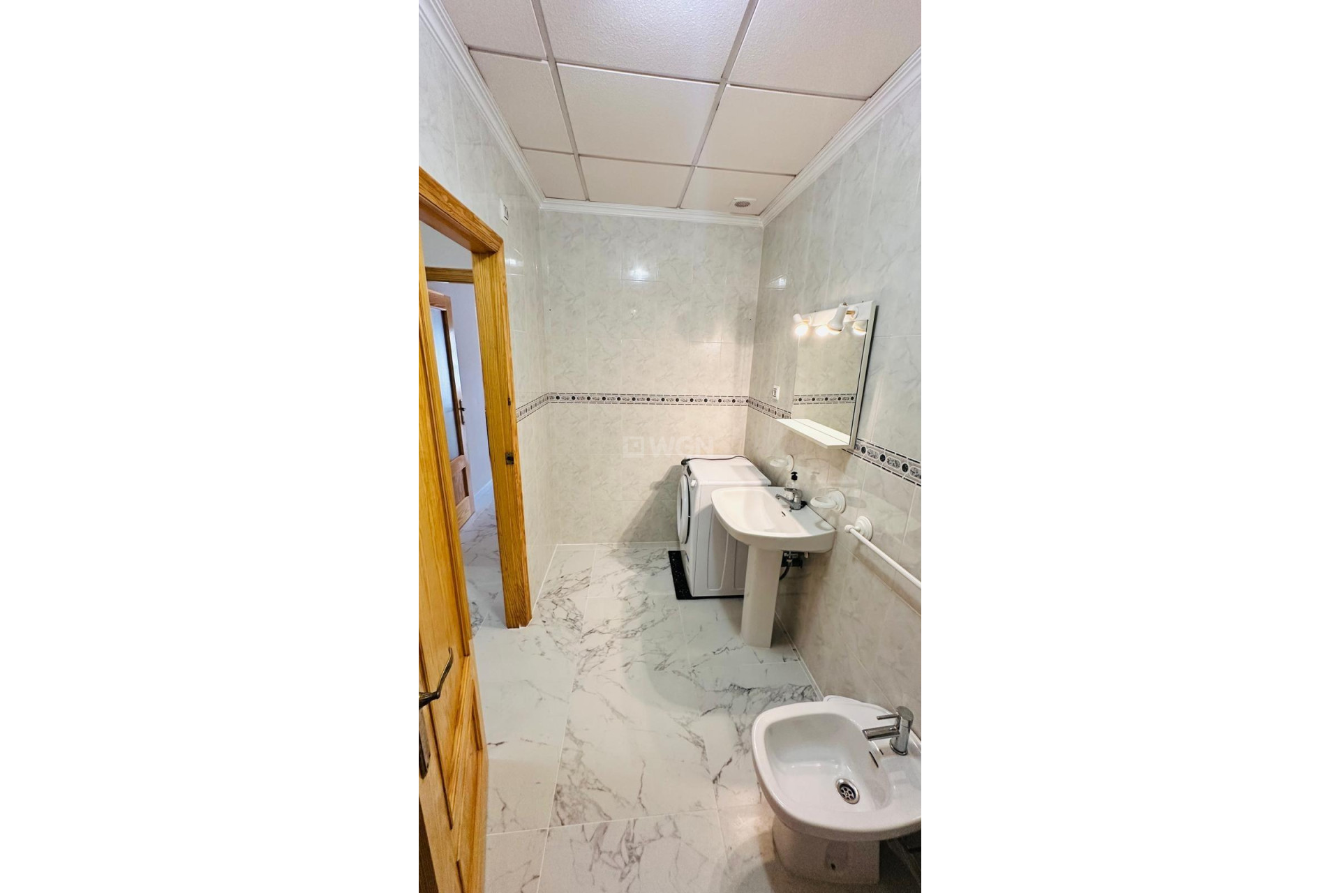 Odsprzedaż - Mieszkanie w bloku - Torrevieja - Acequion