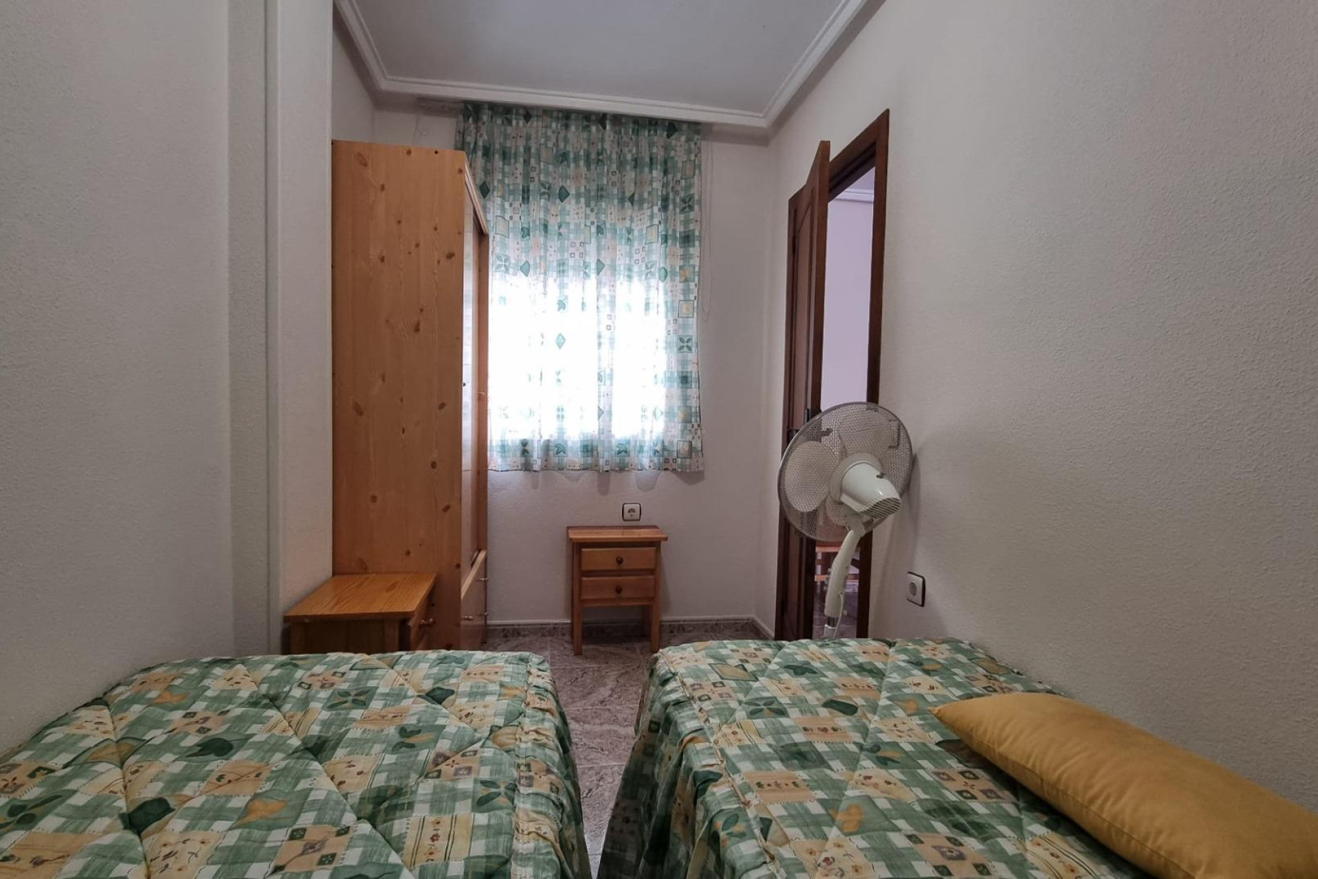Odsprzedaż - Mieszkanie w bloku - Torrevieja - Acequion