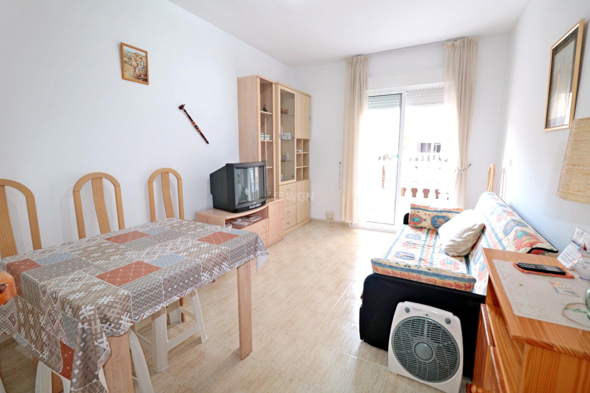 Odsprzedaż - Mieszkanie w bloku - Torrevieja - Acequion