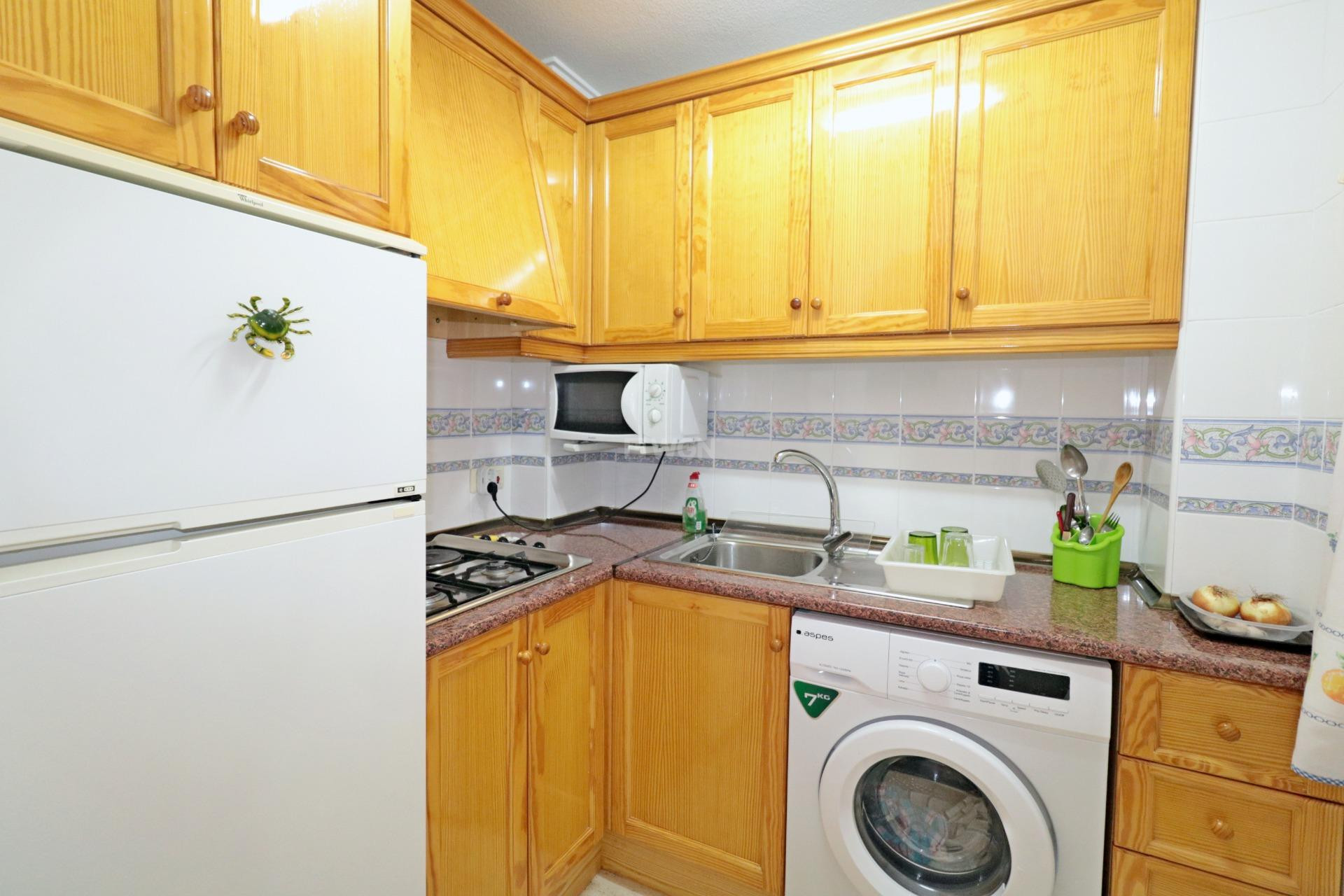 Odsprzedaż - Mieszkanie w bloku - Torrevieja - Acequion