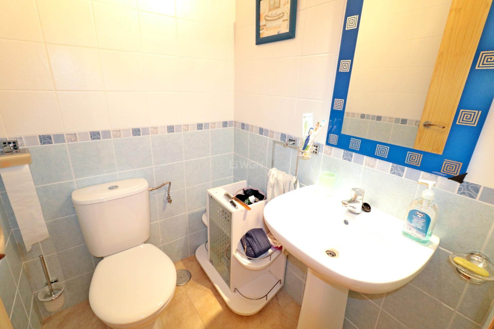 Odsprzedaż - Mieszkanie w bloku - Torrevieja - Acequion