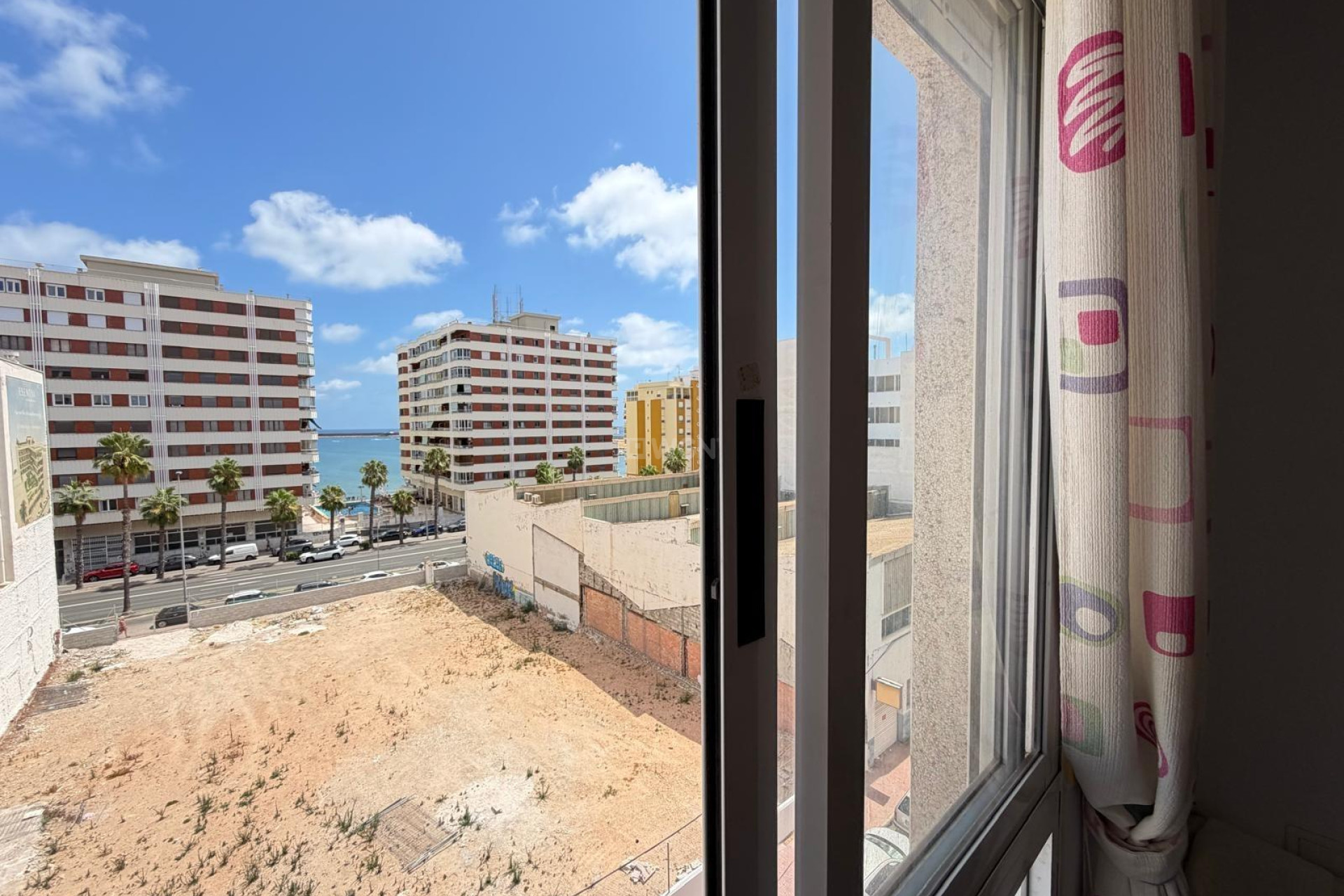 Odsprzedaż - Mieszkanie w bloku - Torrevieja - Acequion