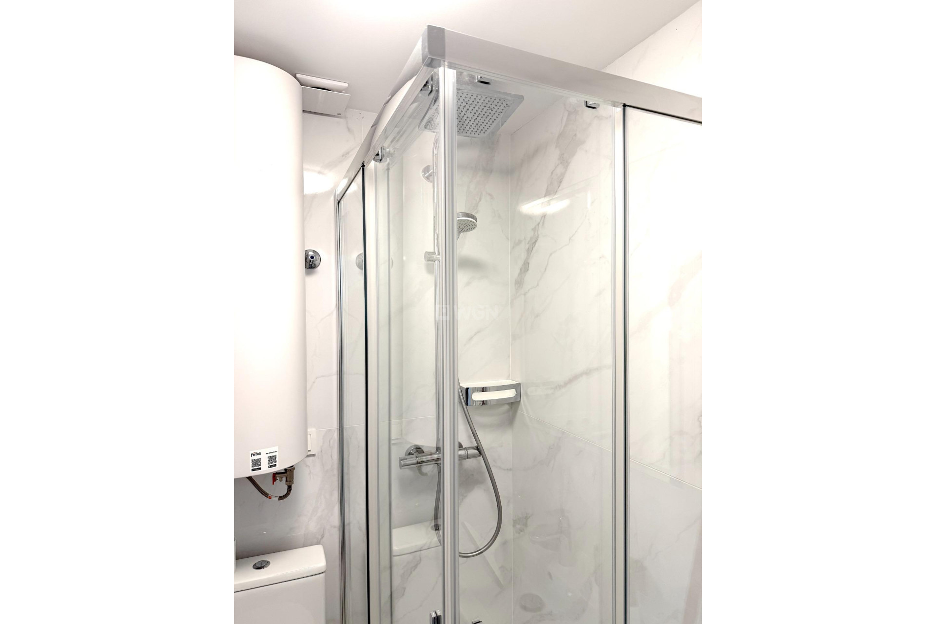 Odsprzedaż - Mieszkanie w bloku - Torrevieja - Cabo Cervera