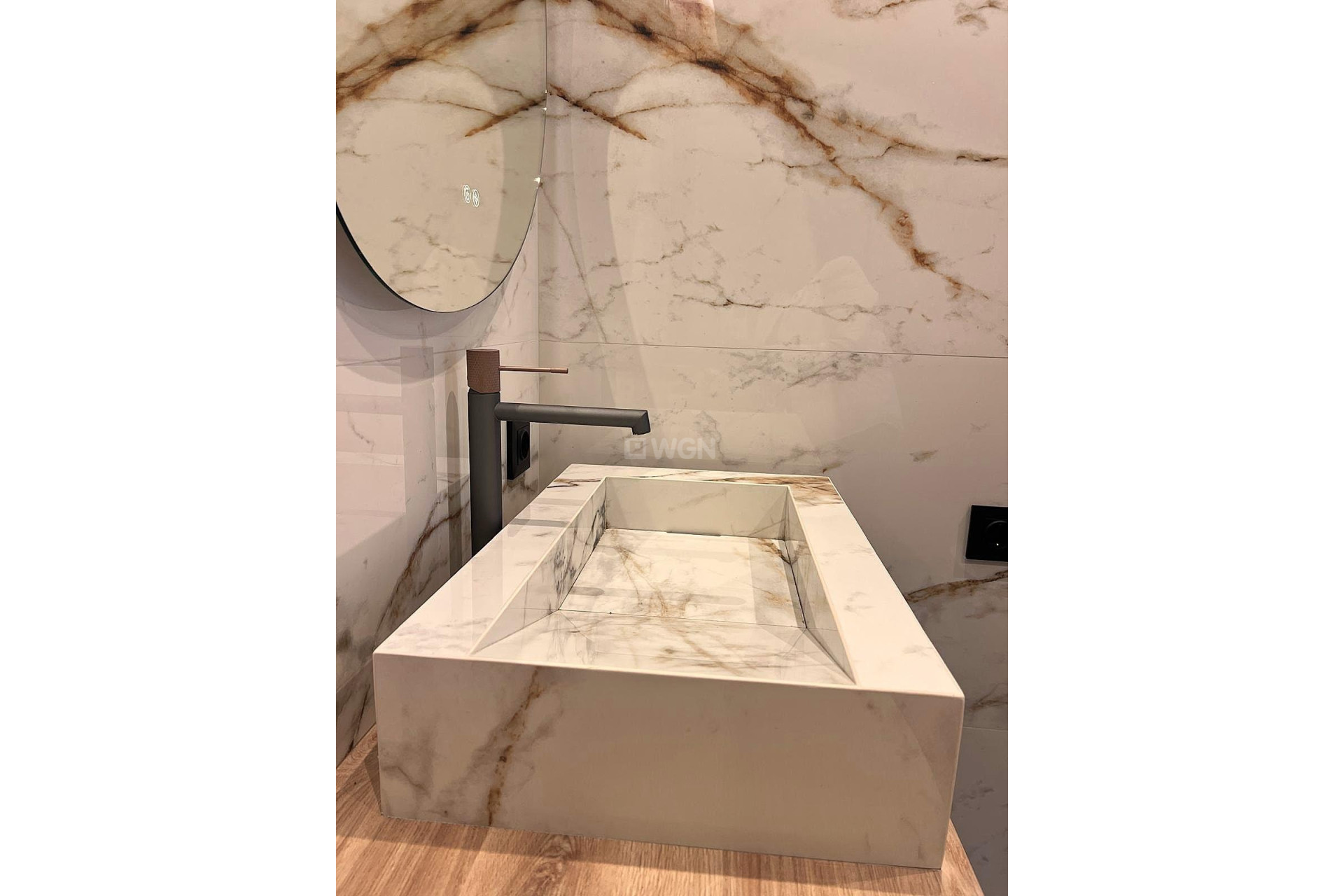 Odsprzedaż - Mieszkanie w bloku - Torrevieja - Cabo Cervera