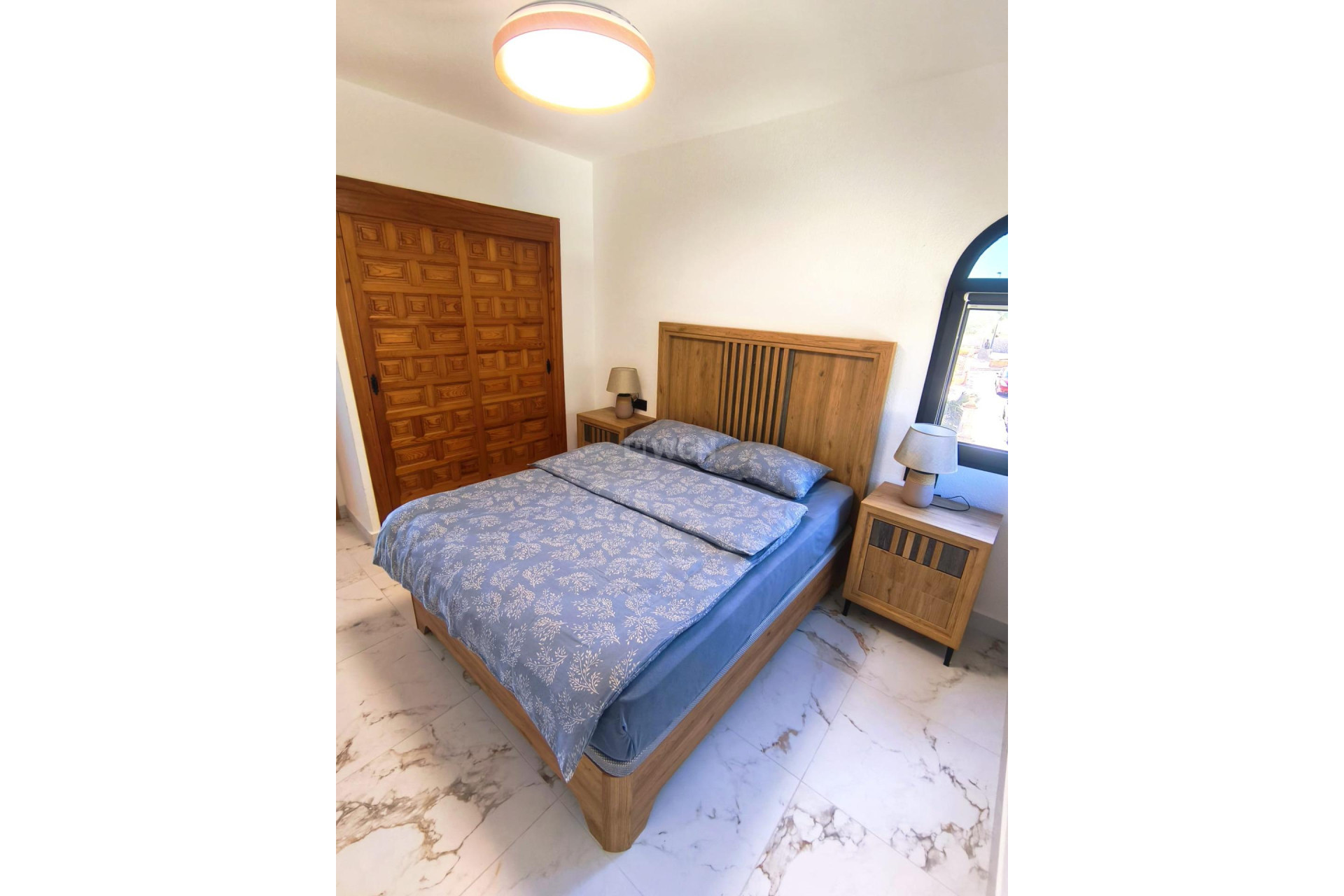 Odsprzedaż - Mieszkanie w bloku - Torrevieja - Cabo Cervera