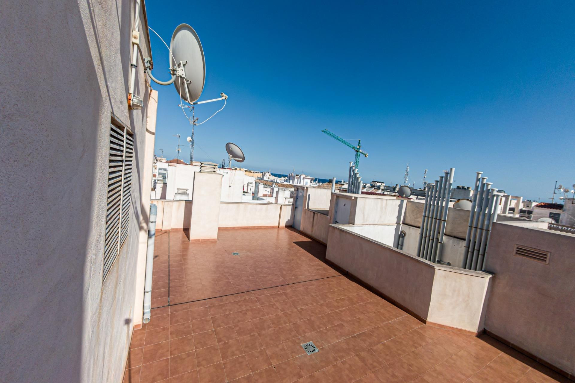 Odsprzedaż - Mieszkanie w bloku - Torrevieja - Cala Del Palangre