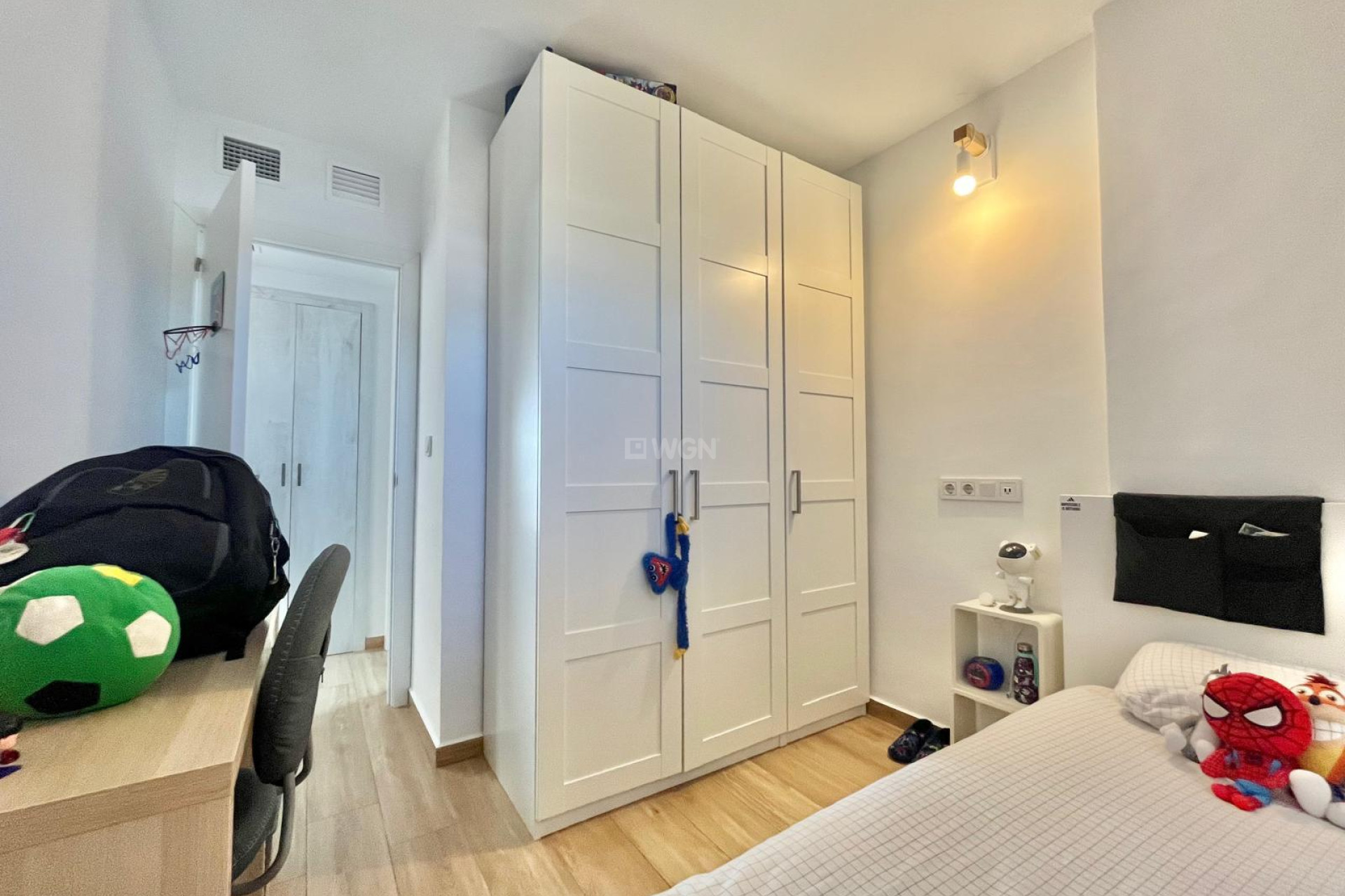 Odsprzedaż - Mieszkanie w bloku - Torrevieja - Calas Blanca