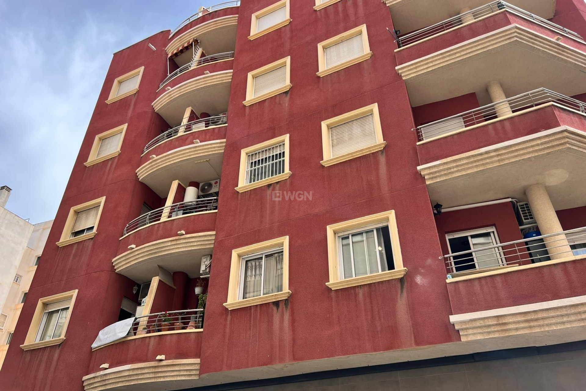 Odsprzedaż - Mieszkanie w bloku - Torrevieja - Centro