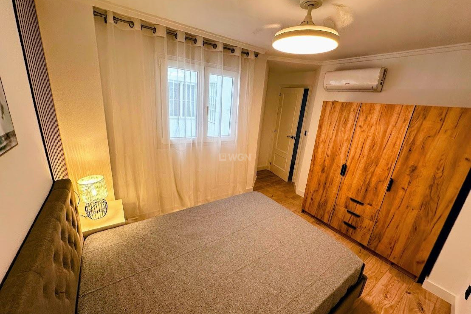 Odsprzedaż - Mieszkanie w bloku - Torrevieja - Centro