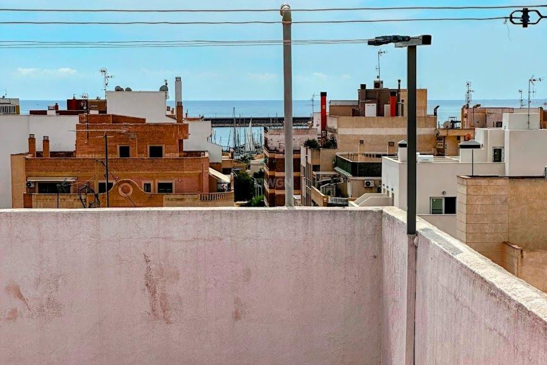 Odsprzedaż - Mieszkanie w bloku - Torrevieja - Centro